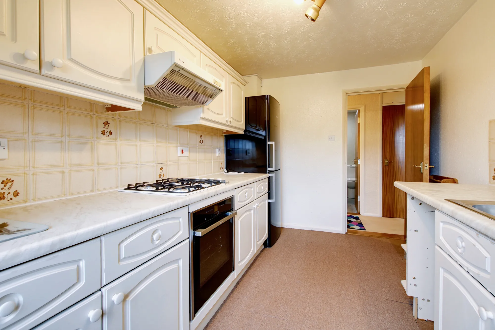 3 bed apartment for sale in Carisbrooke Road, Leicester  - Property Image 2