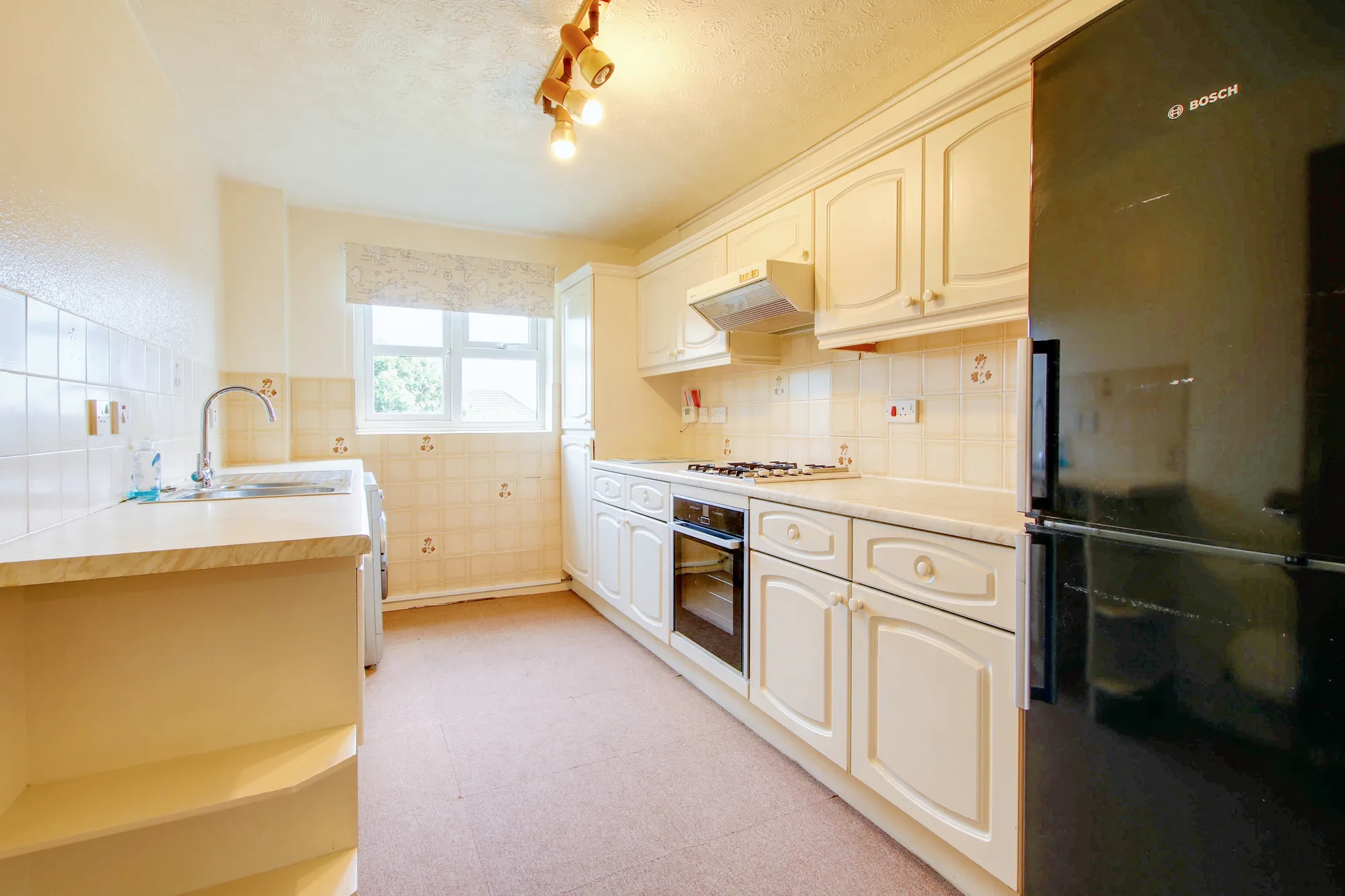3 bed apartment for sale in Carisbrooke Road, Leicester  - Property Image 5