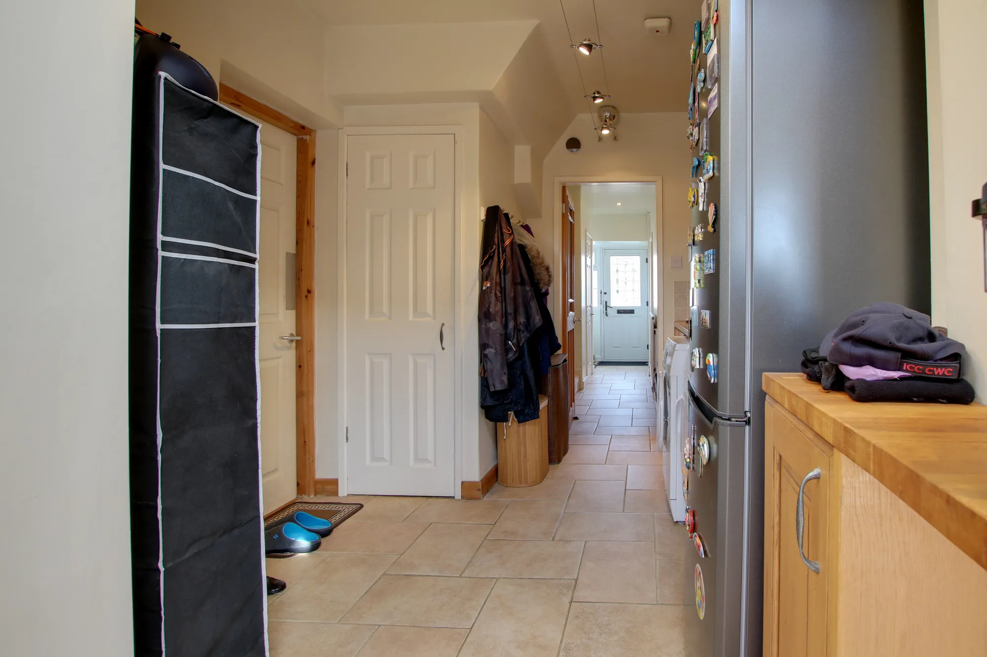 3 bed semi-detached house for sale in Coombe Rise, Leicester  - Property Image 12