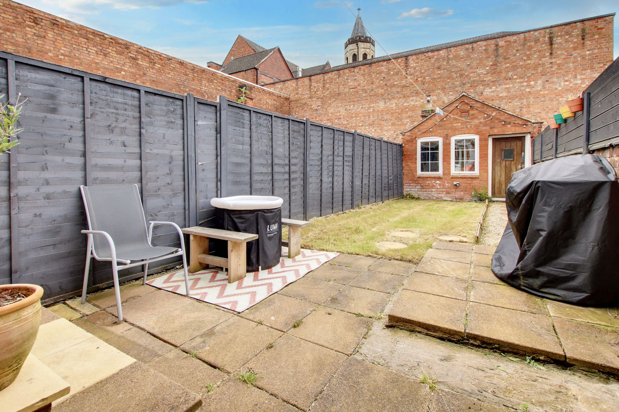 3 bed mid-terraced house for sale in Montague Road, Leicester  - Property Image 4