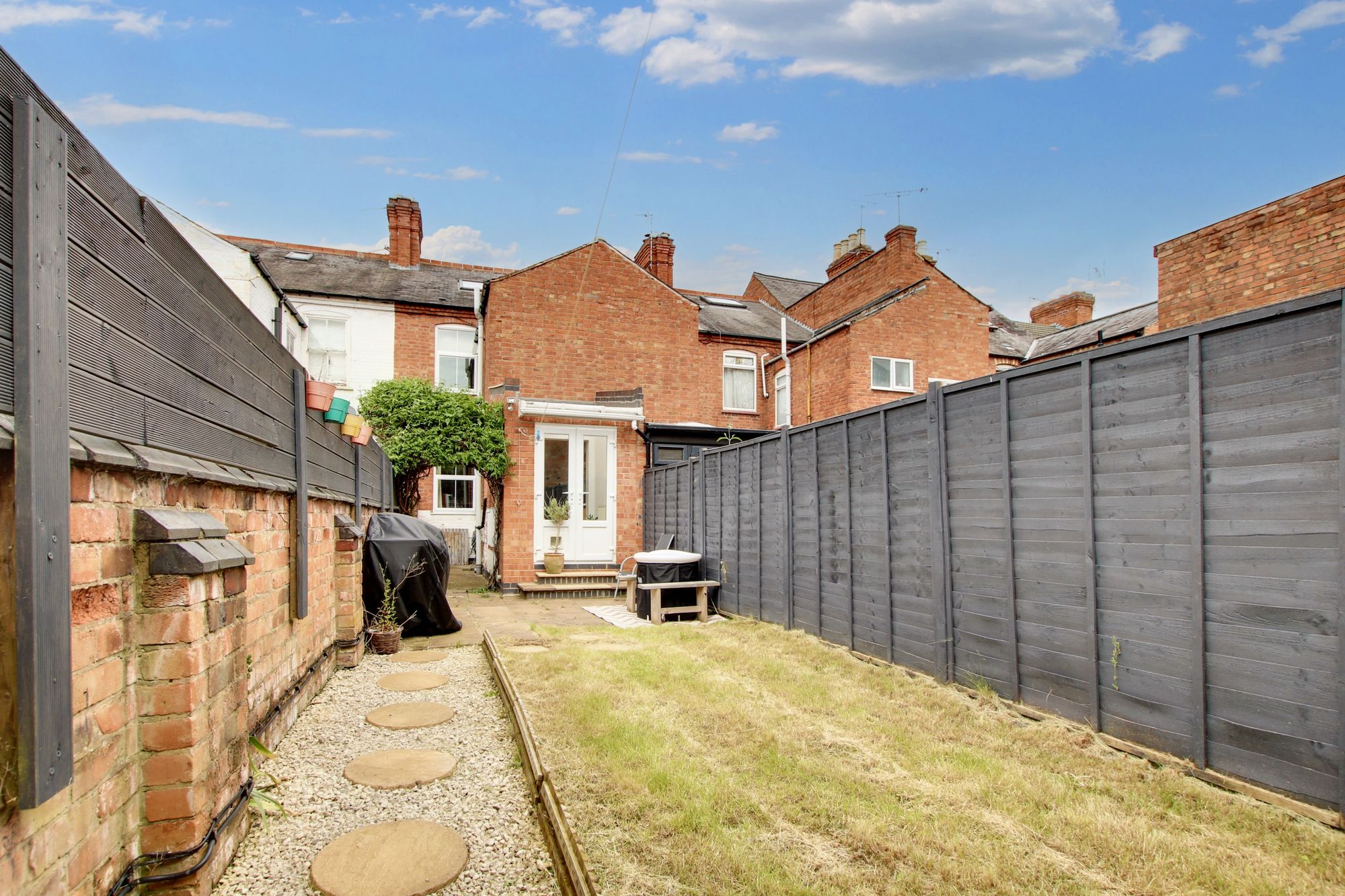 3 bed mid-terraced house for sale in Montague Road, Leicester  - Property Image 32
