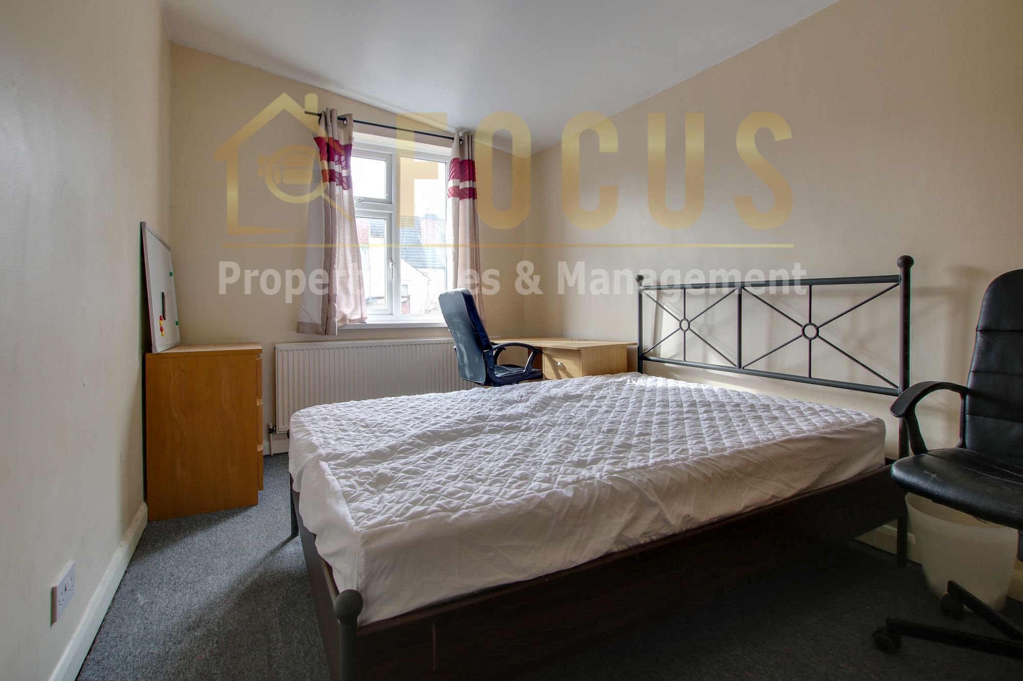 4 bed house for sale in Walnut Street, Leicester  - Property Image 8