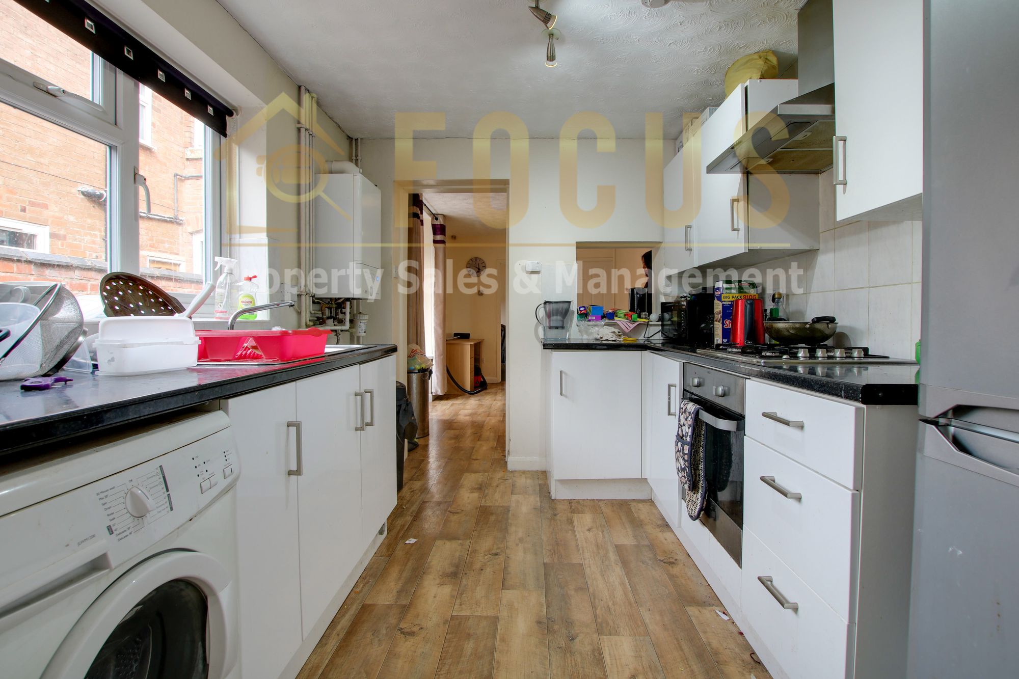 4 bed house for sale in Walnut Street, Leicester  - Property Image 3