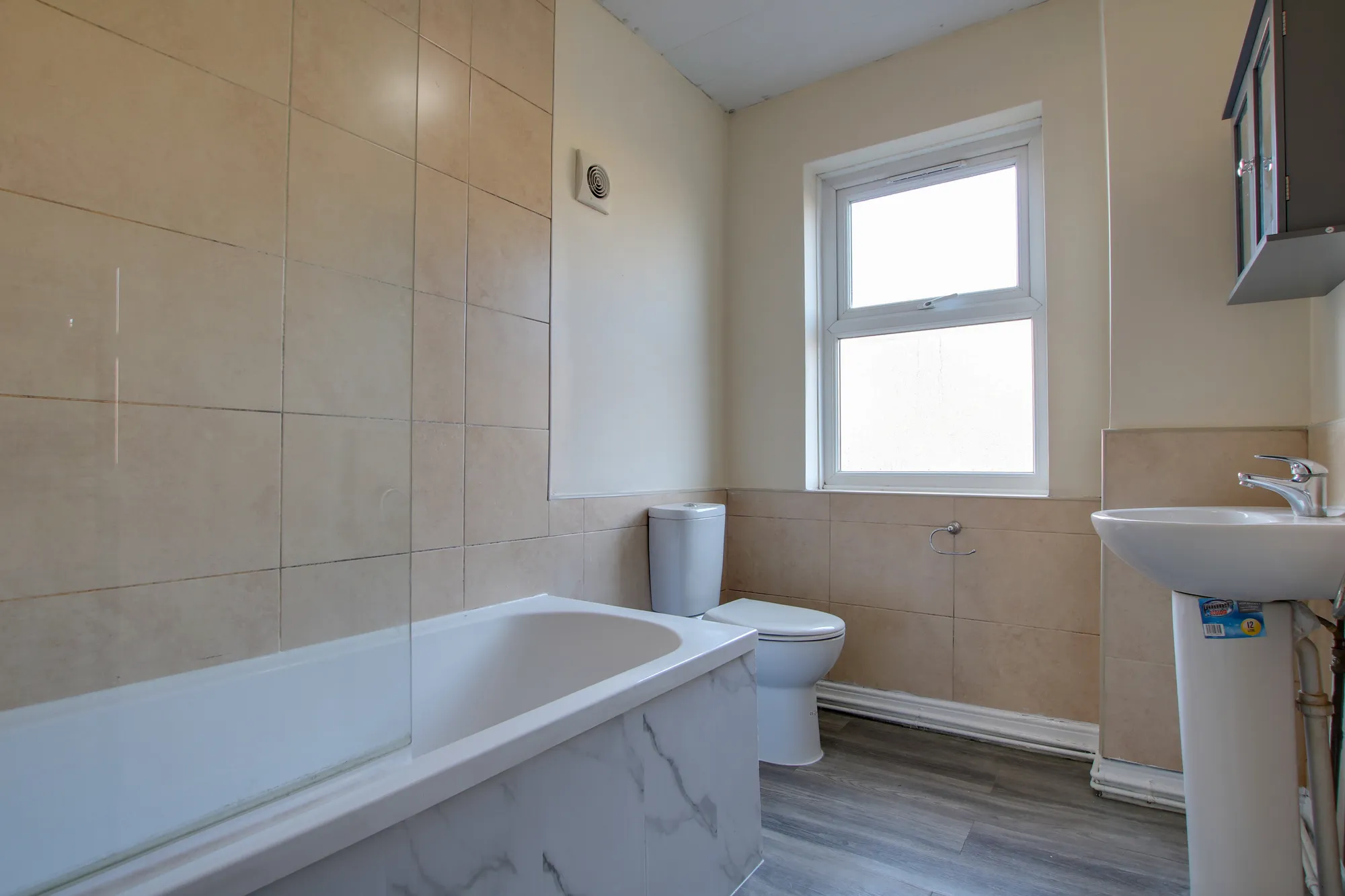 2 bed house to rent in Woodbine Avenue, Leicester  - Property Image 4