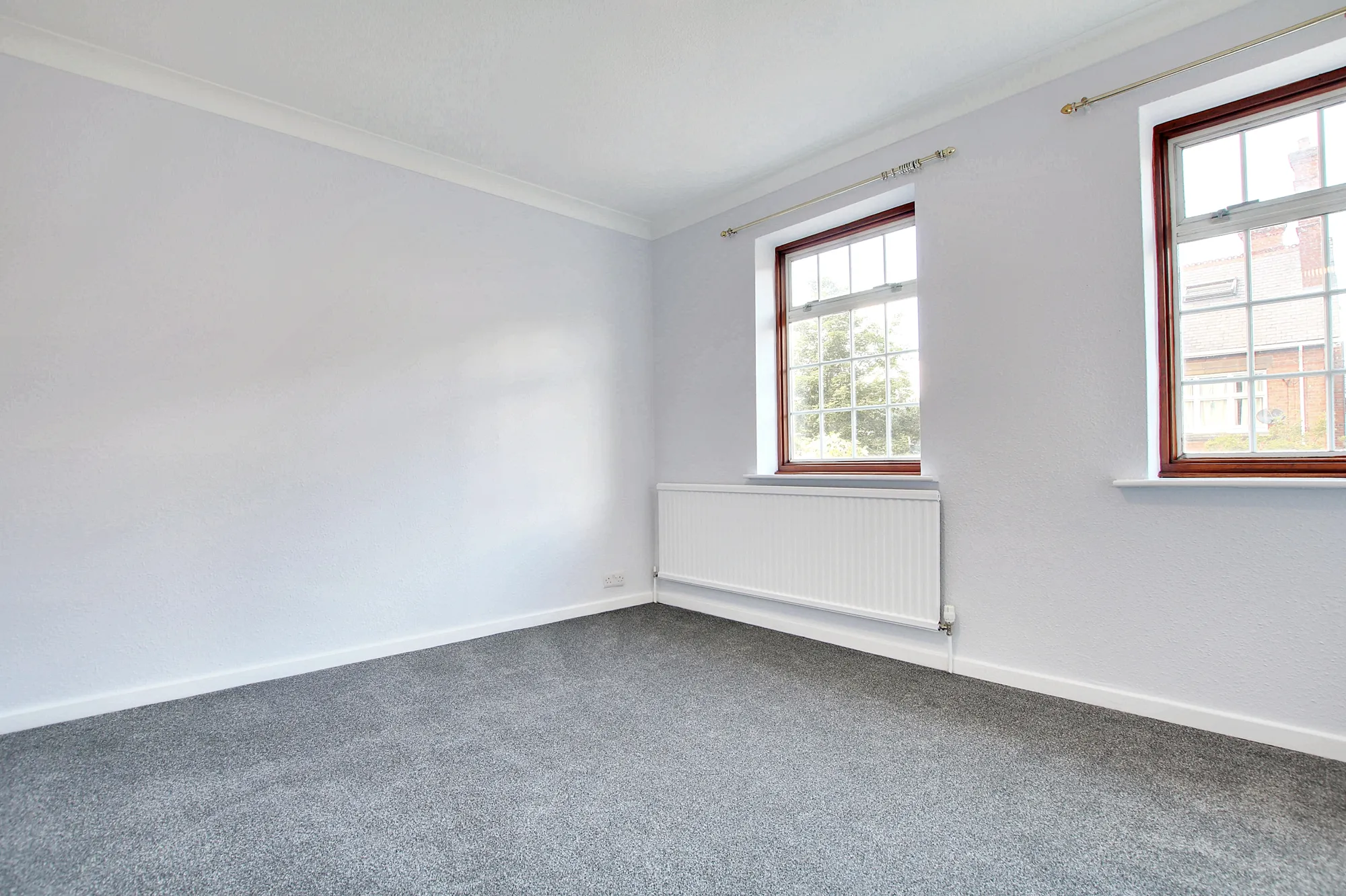 2 bed mid-terraced house for sale in Clarendon Park Road, Leicester  - Property Image 11