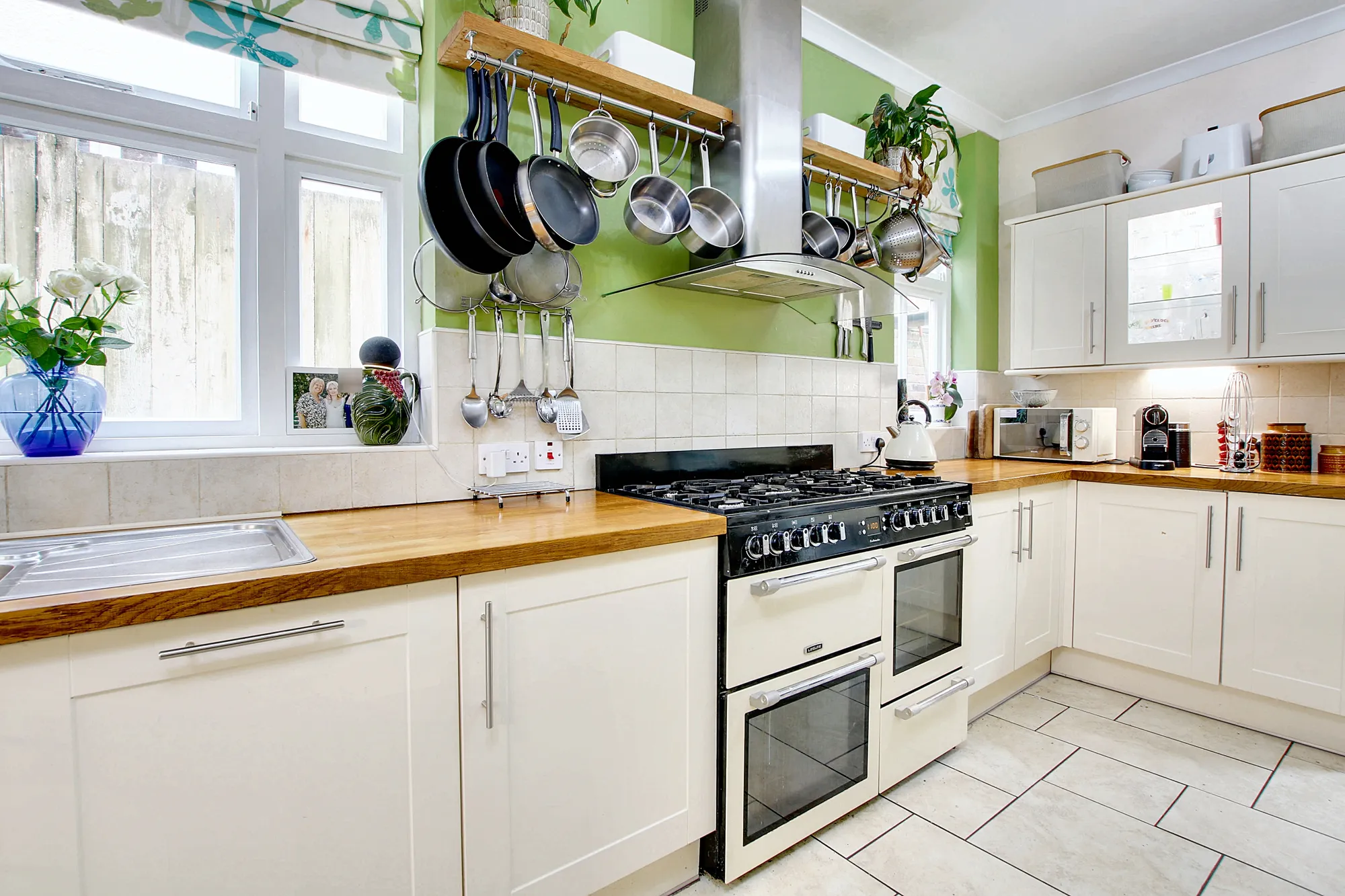 6 bed detached house for sale in Guilford Road, Leicester  - Property Image 14