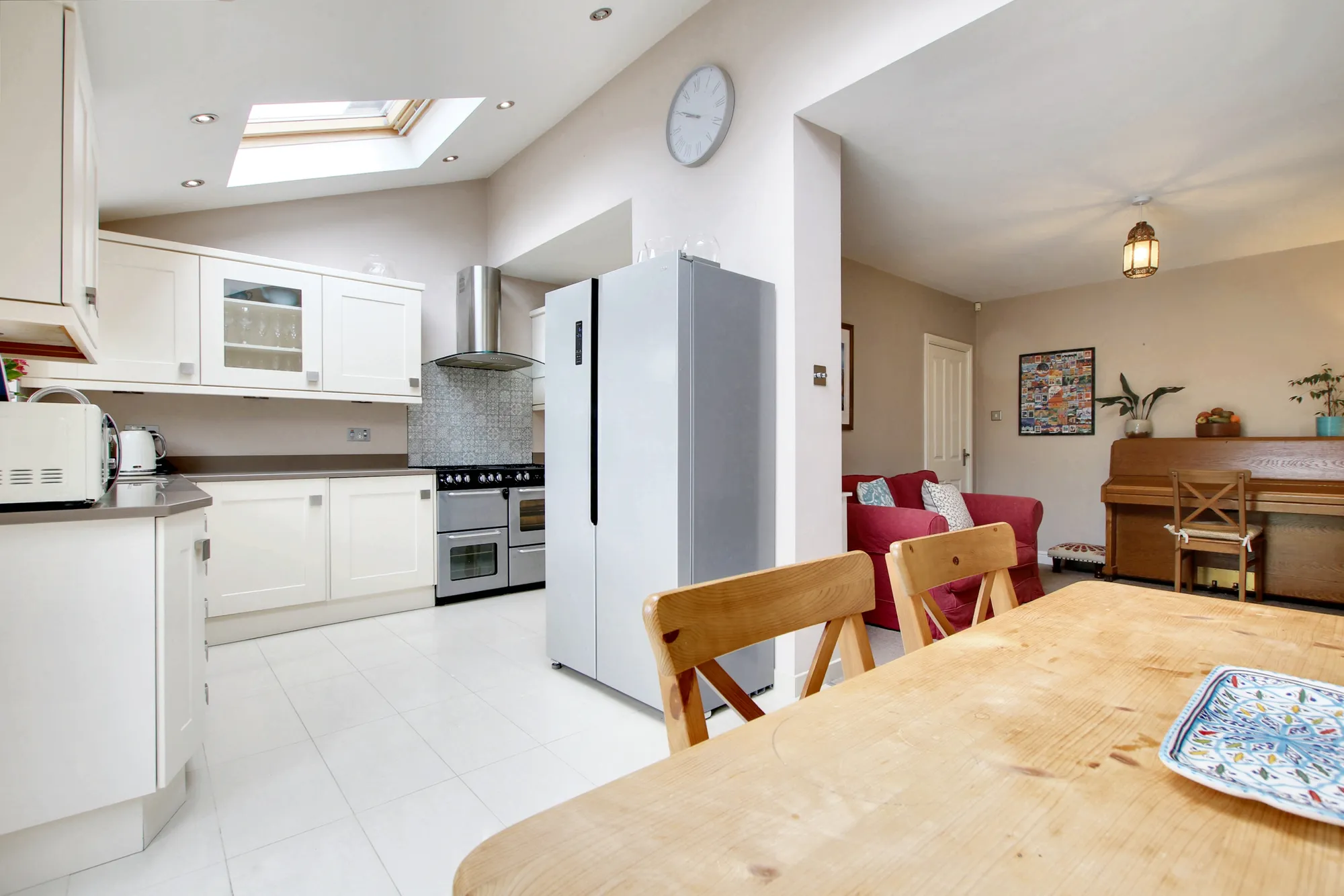 3 bed semi-detached house for sale in Queens Road, Leicester  - Property Image 9