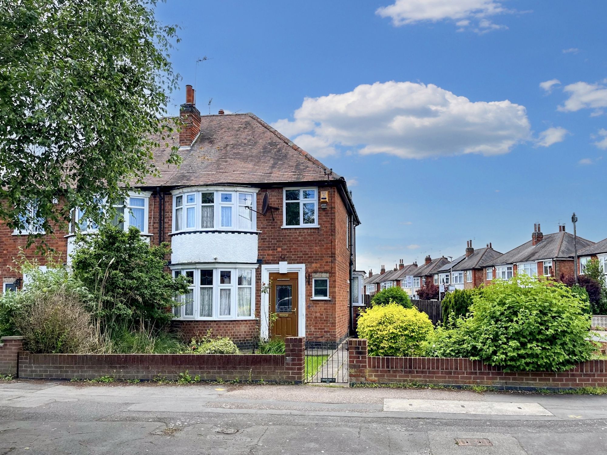 3 bed semi-detached house for sale in Aberdale Road, Leicester  - Property Image 1
