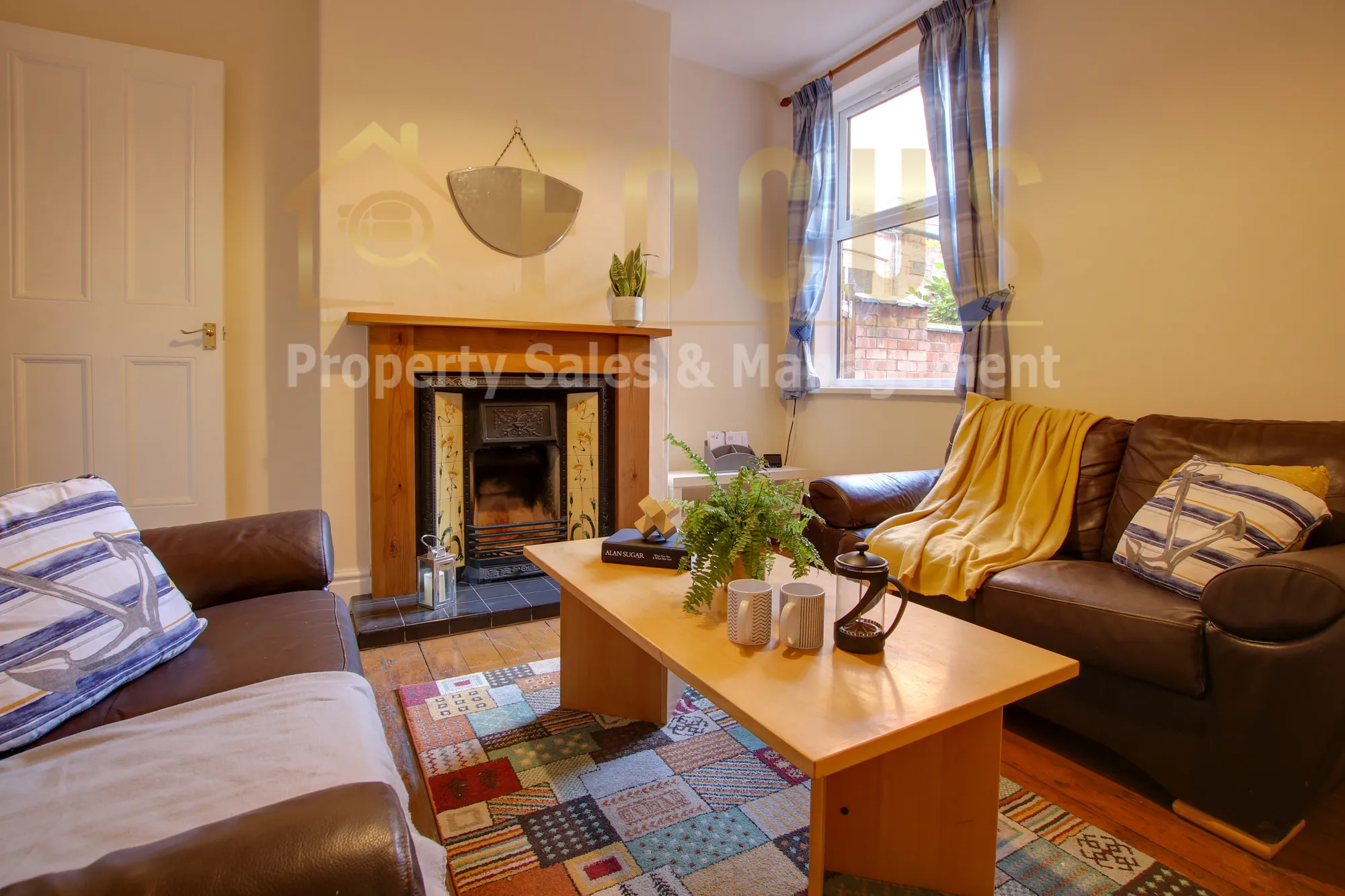 4 bed mid-terraced house to rent in Thurlow Road, Leicester - Property Image 1