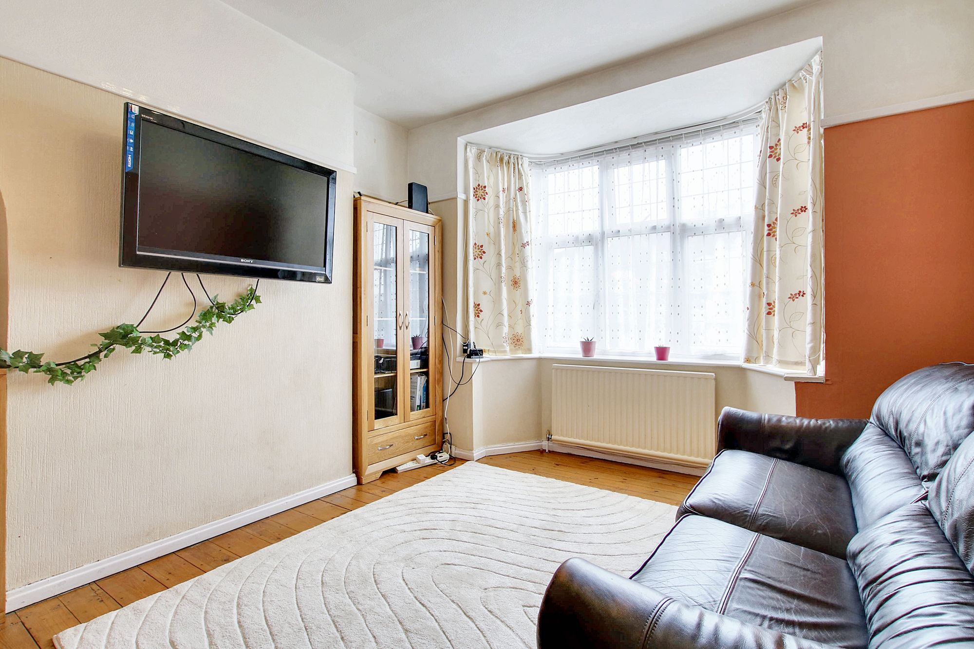 3 bed house for sale in Beresford Drive, Leicester  - Property Image 1