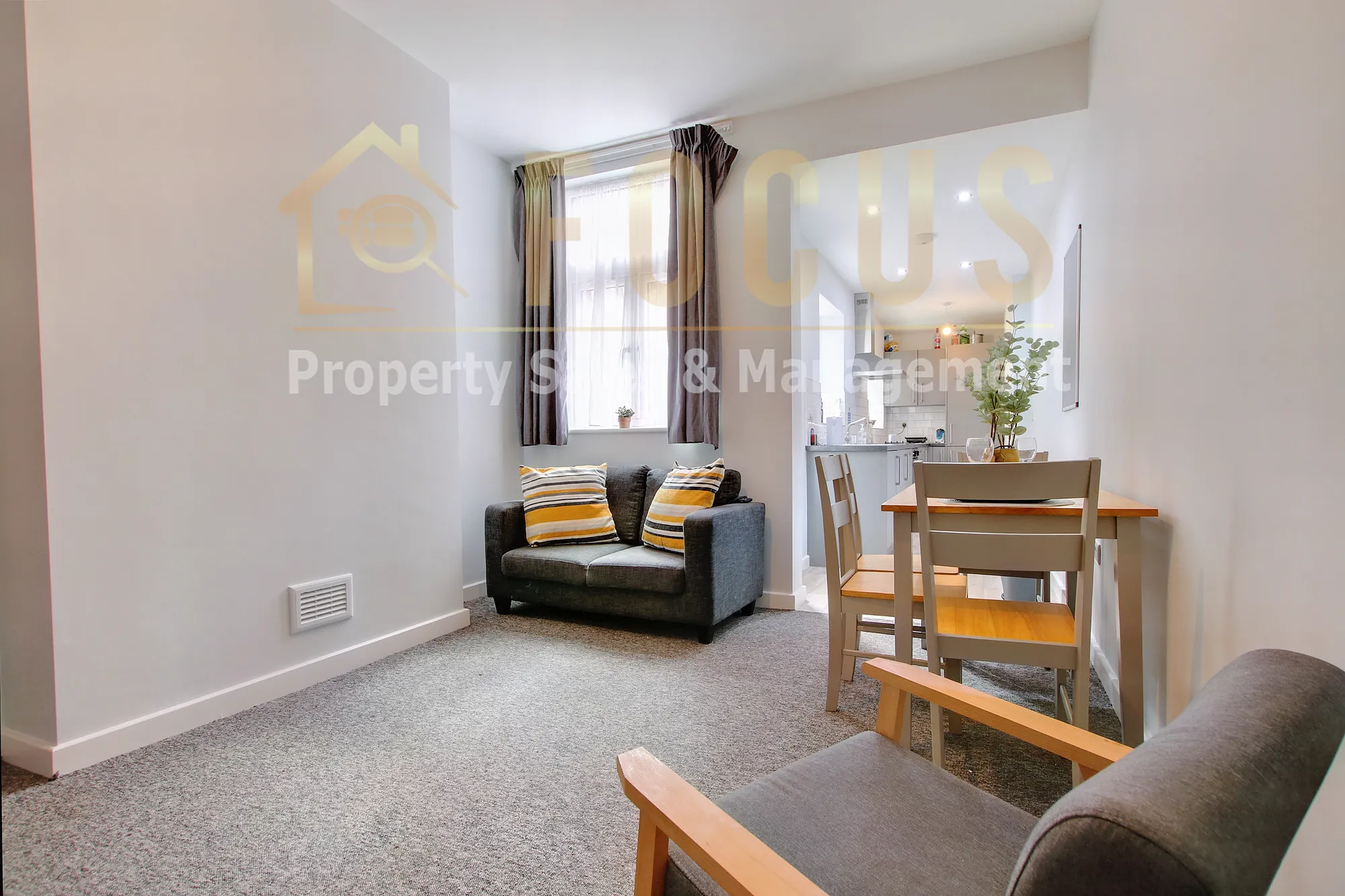3 bed terraced house to rent in St. Leonards Road, Leicester - Property Image 1