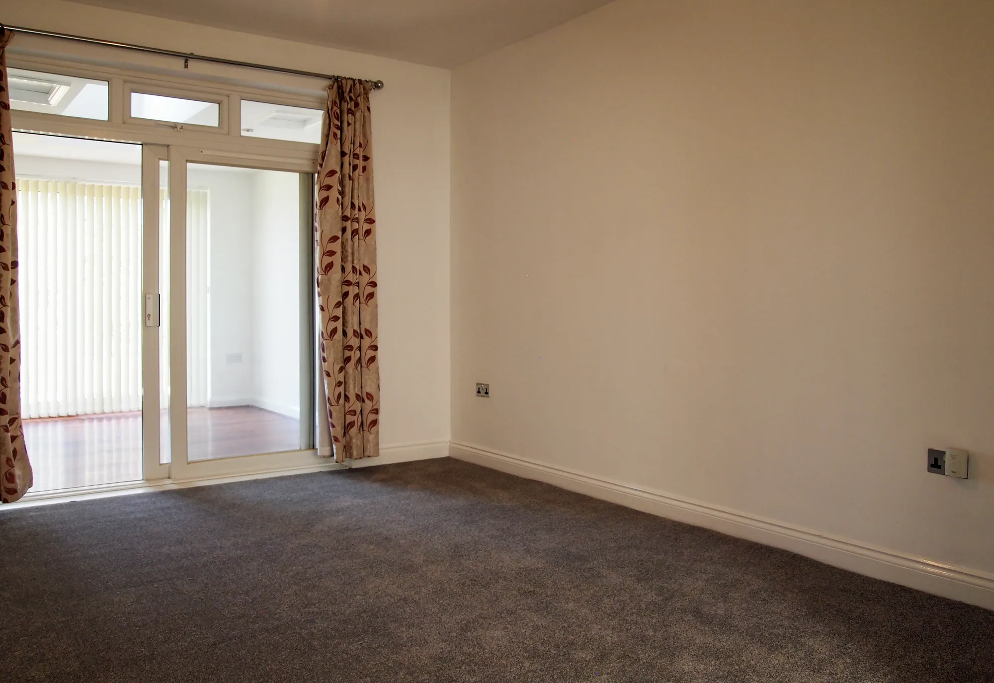 4 bed semi-detached house to rent in Homeway Road, Leicester  - Property Image 5