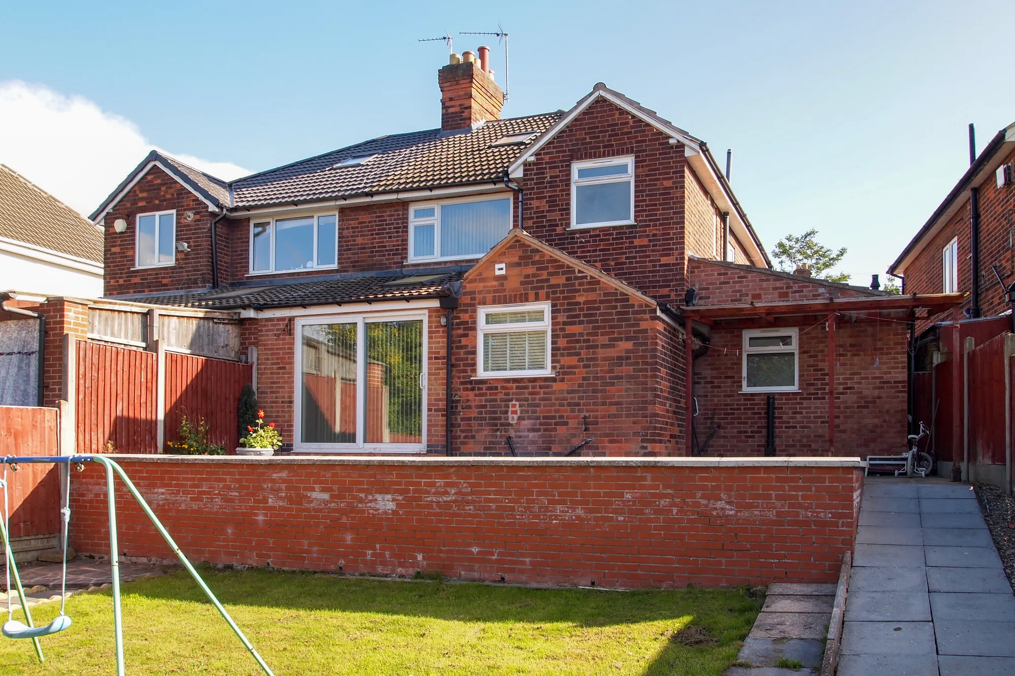 4 bed semi-detached house to rent in Homeway Road, Leicester  - Property Image 17