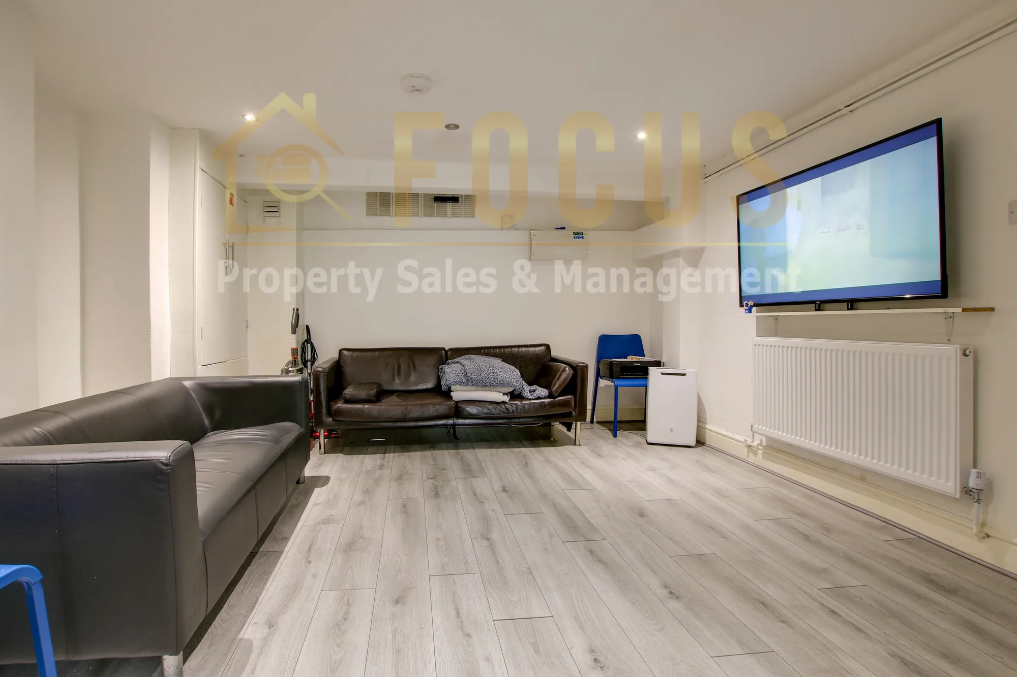 6 bed mid-terraced house to rent in Newtown Street, Leicester  - Property Image 1