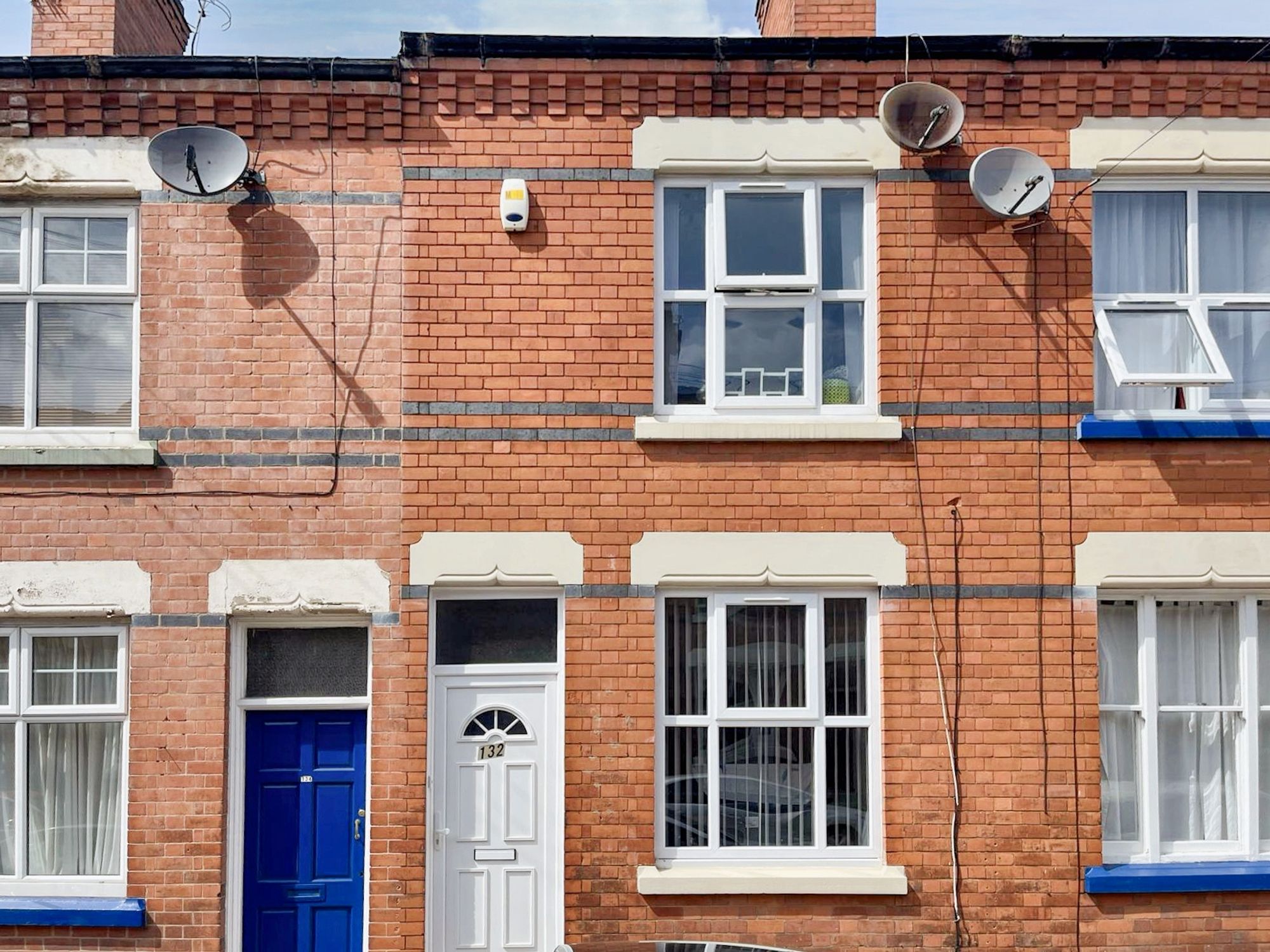 3 bed mid-terraced house for sale in Howard Road, Leicester - Property Image 1