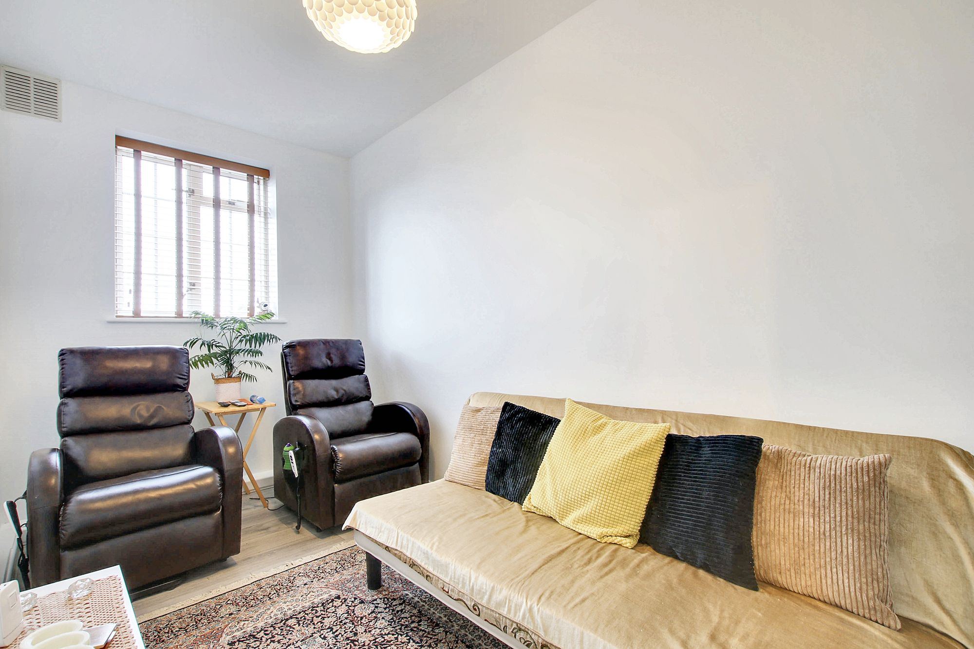 3 bed apartment for sale in Stoneygate Court, Leicester  - Property Image 21