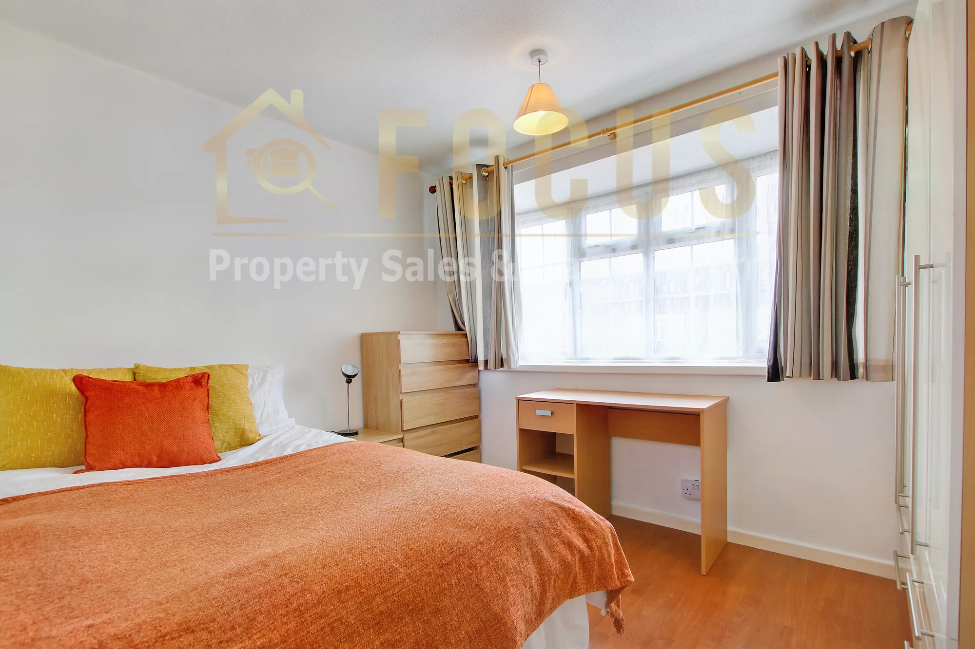 4 bed mid-terraced house to rent in Waldale Drive, Leicester  - Property Image 2