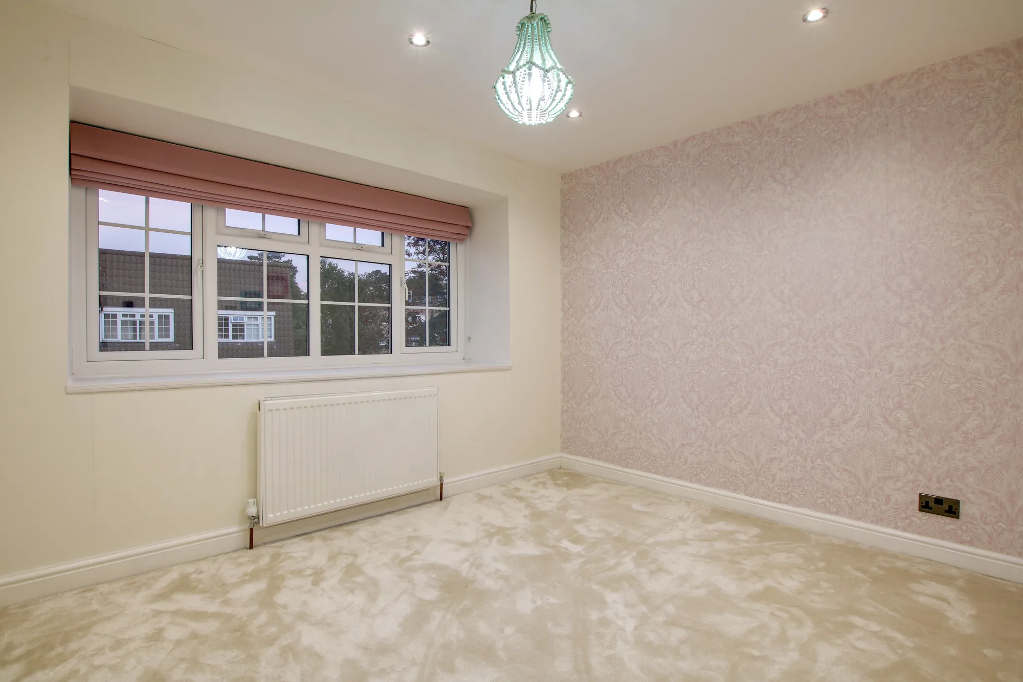 4 bed semi-detached house to rent in Waldale Drive, Leicester  - Property Image 16
