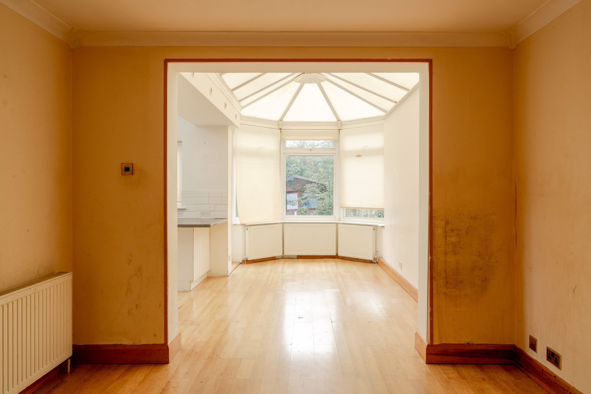 3 bed semi-detached house for sale in Spring Gardens, Woodford Green, IG8  - Property Image 10