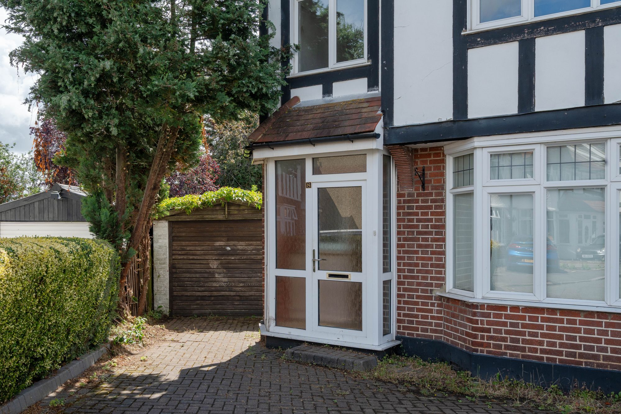 3 bed semi-detached house for sale in Spring Gardens, Woodford Green, IG8  - Property Image 2