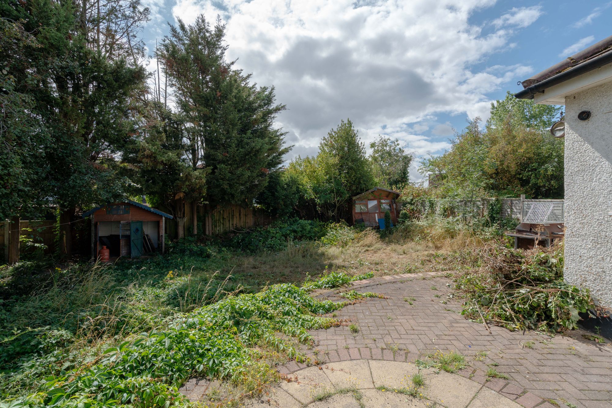 3 bed semi-detached house for sale in Spring Gardens, Woodford Green, IG8  - Property Image 24