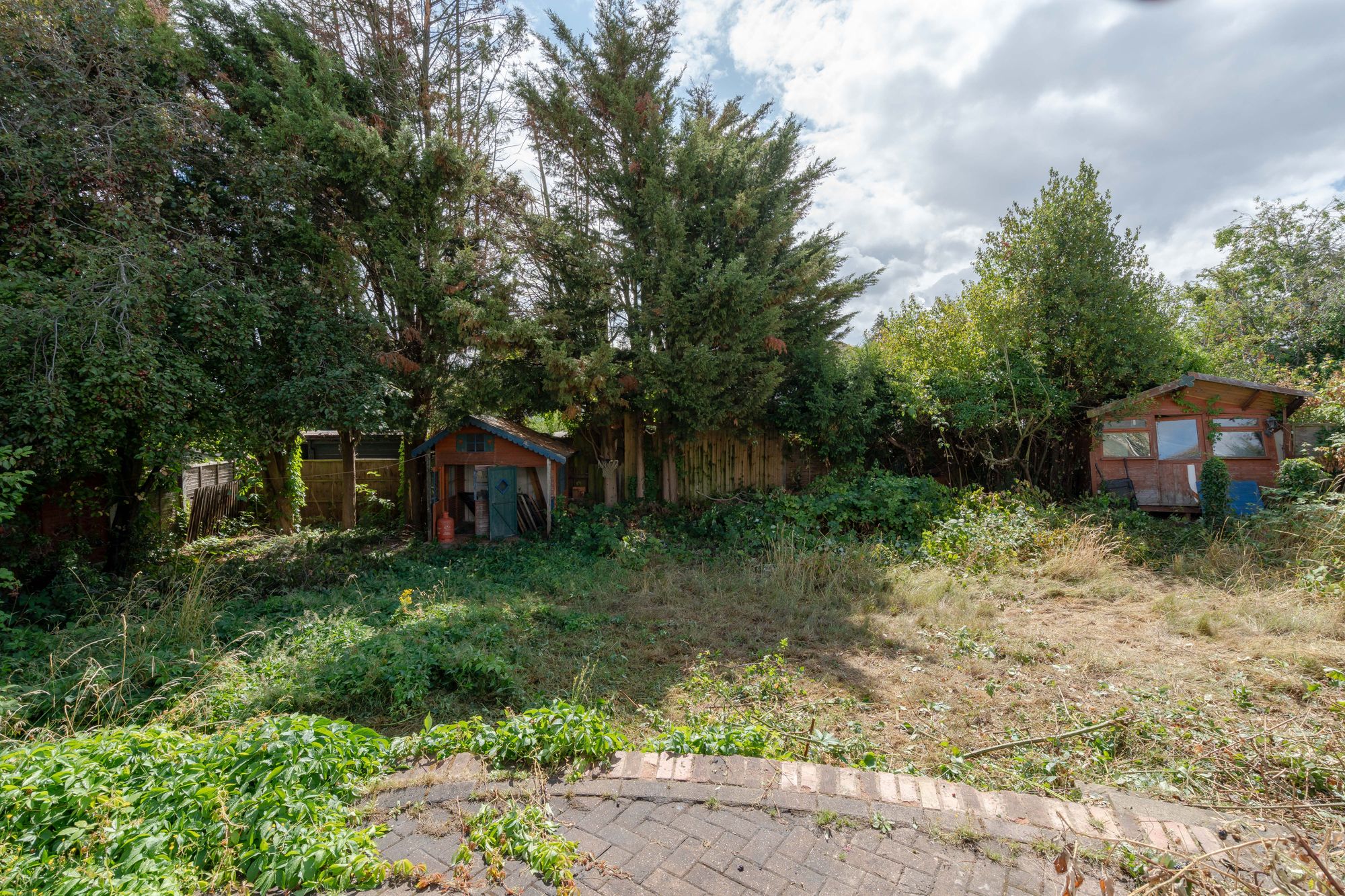 3 bed semi-detached house for sale in Spring Gardens, Woodford Green, IG8  - Property Image 23