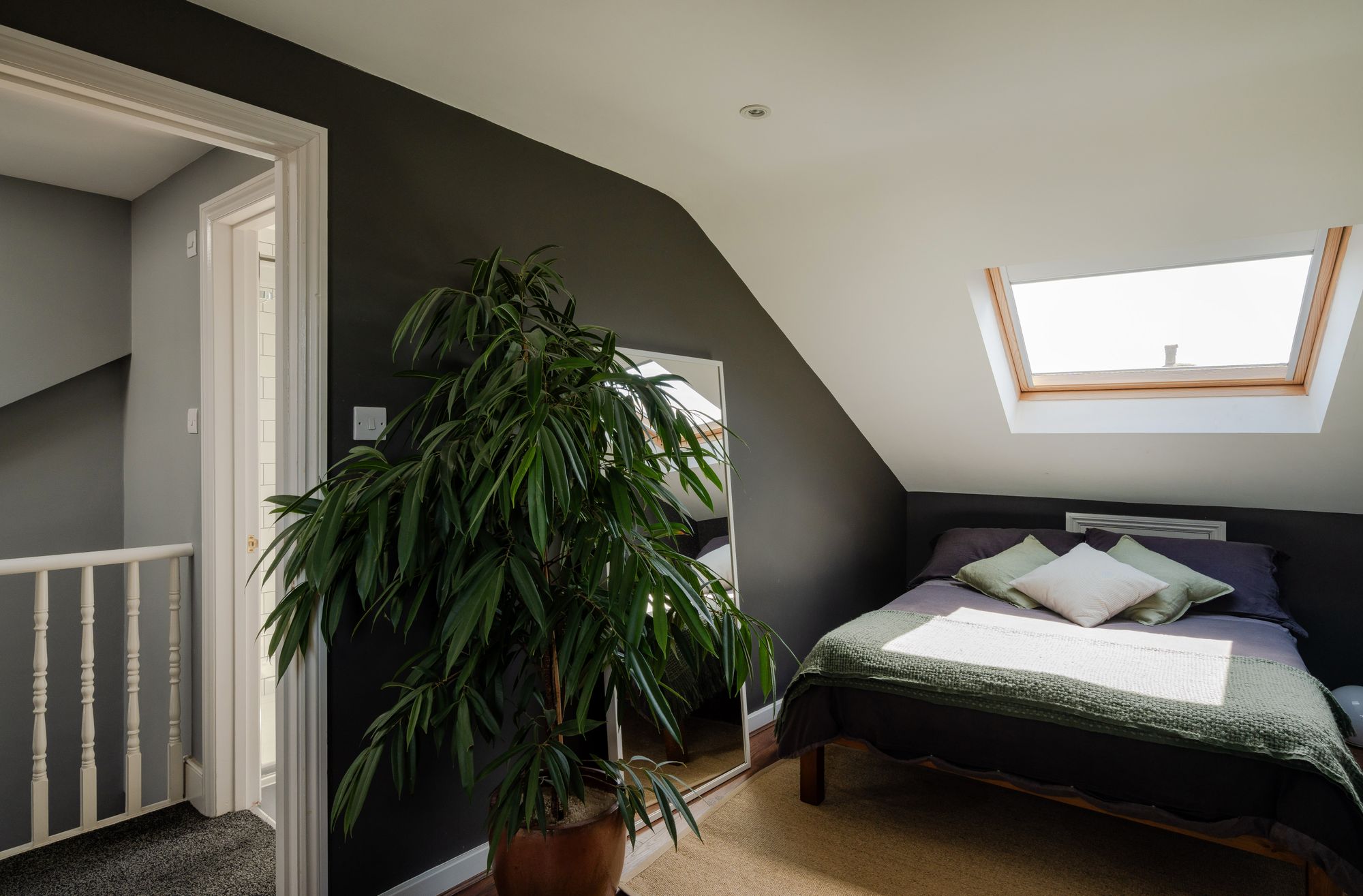 5 bed terraced house for sale in Devonshire Close, Stratford, London, E15 - Property Image 23