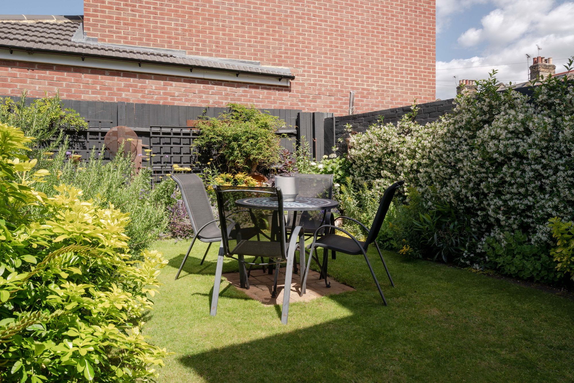 5 bed terraced house for sale in Devonshire Close, Stratford, London, E15 - Property Image 30