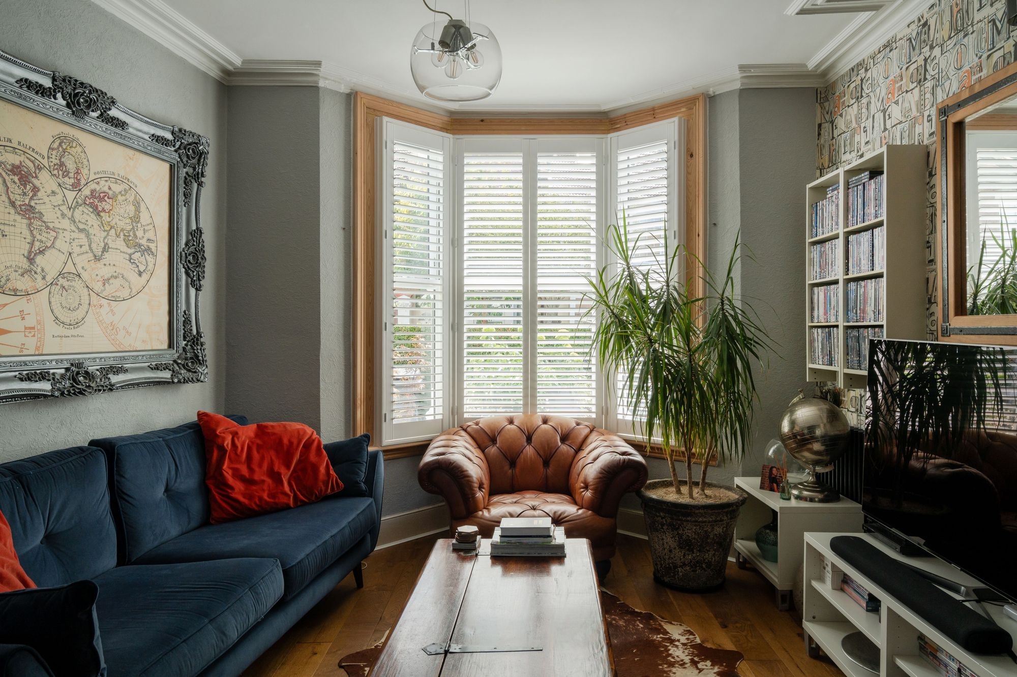 5 bed terraced house for sale in Devonshire Close, Stratford, London, E15 - Property Image 2