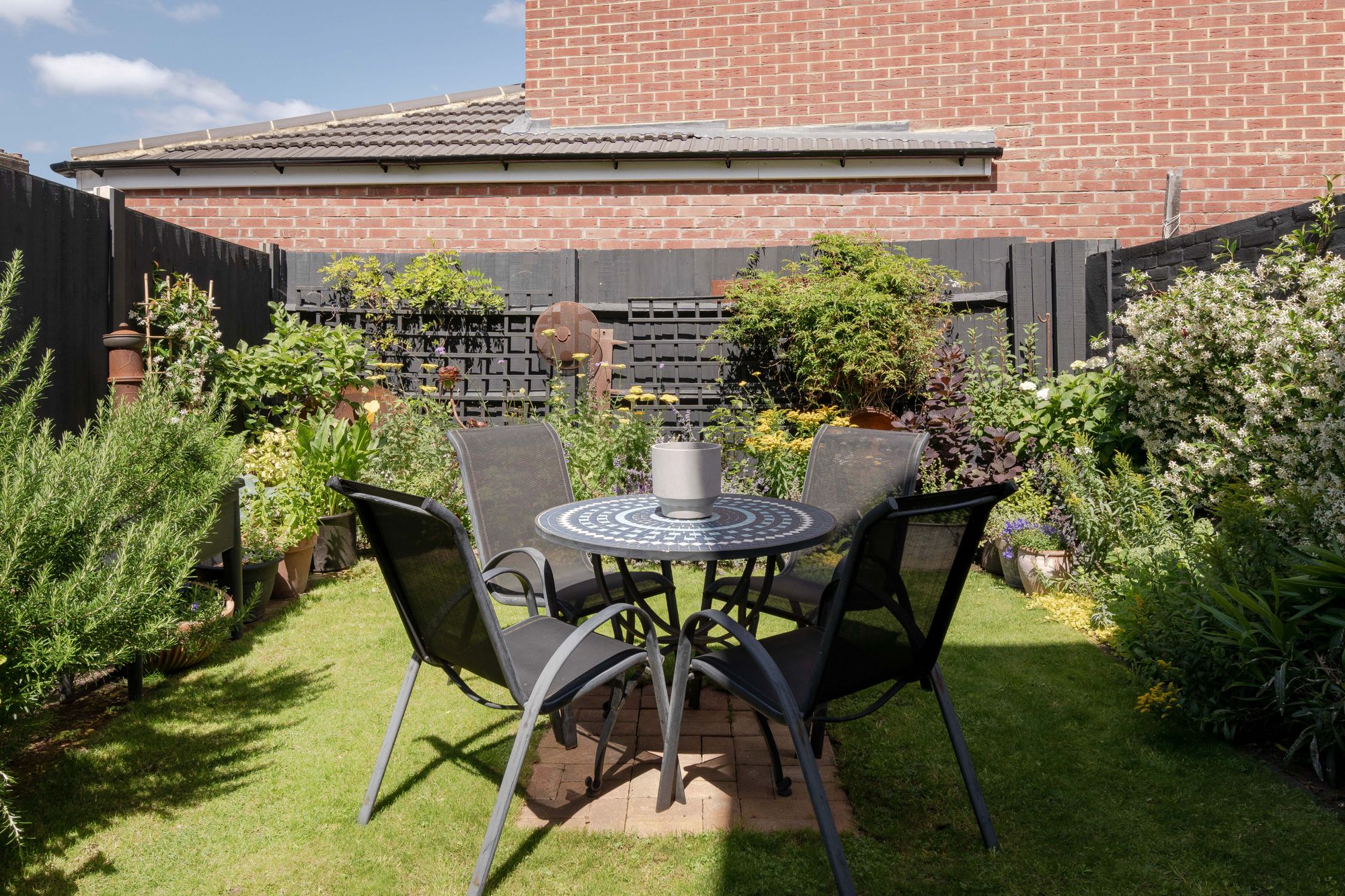 5 bed terraced house for sale in Devonshire Close, Stratford, London, E15 - Property Image 29