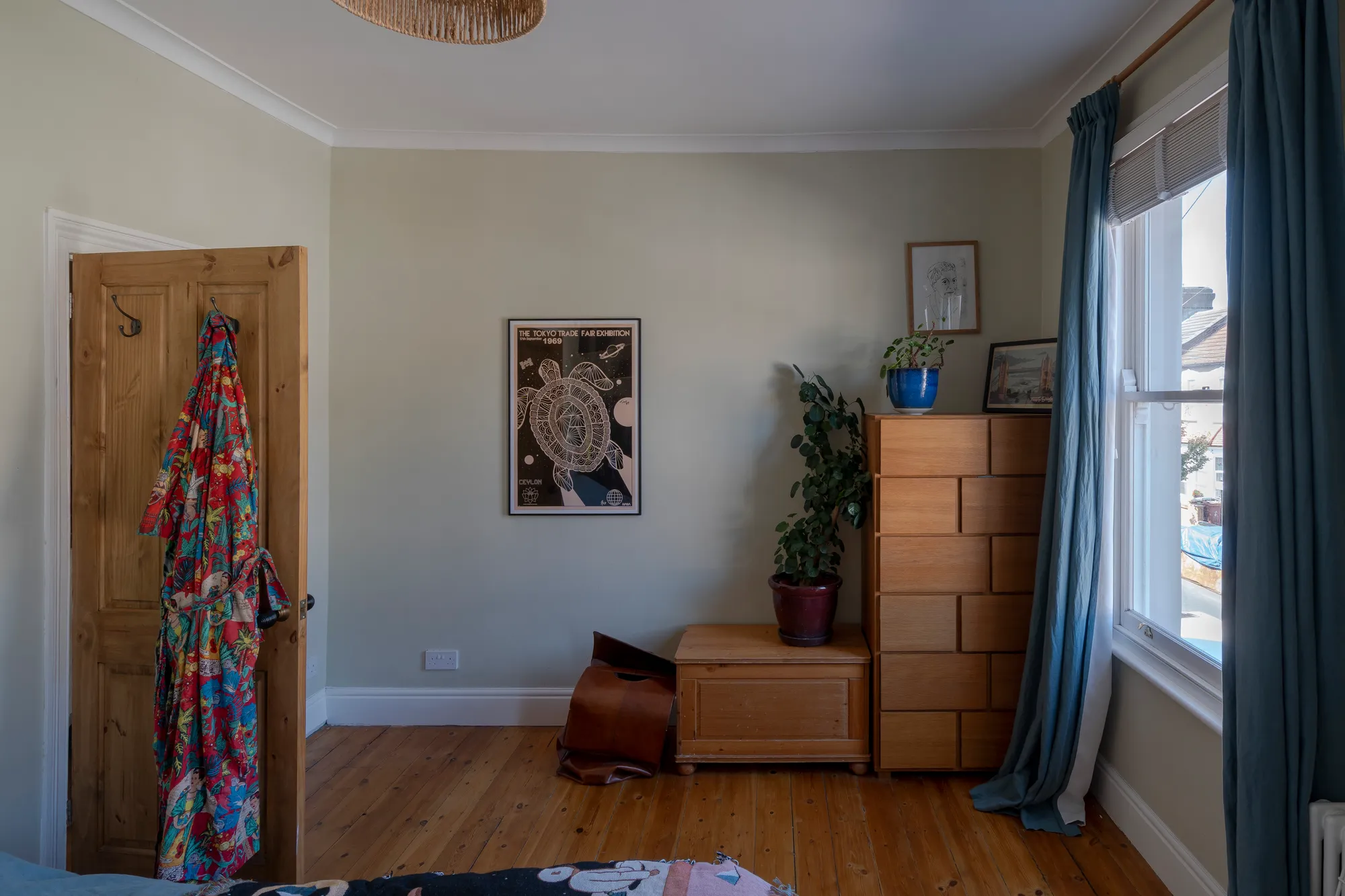 3 bed mid-terraced house for sale in Pearcroft Road, Leytonstone  - Property Image 25