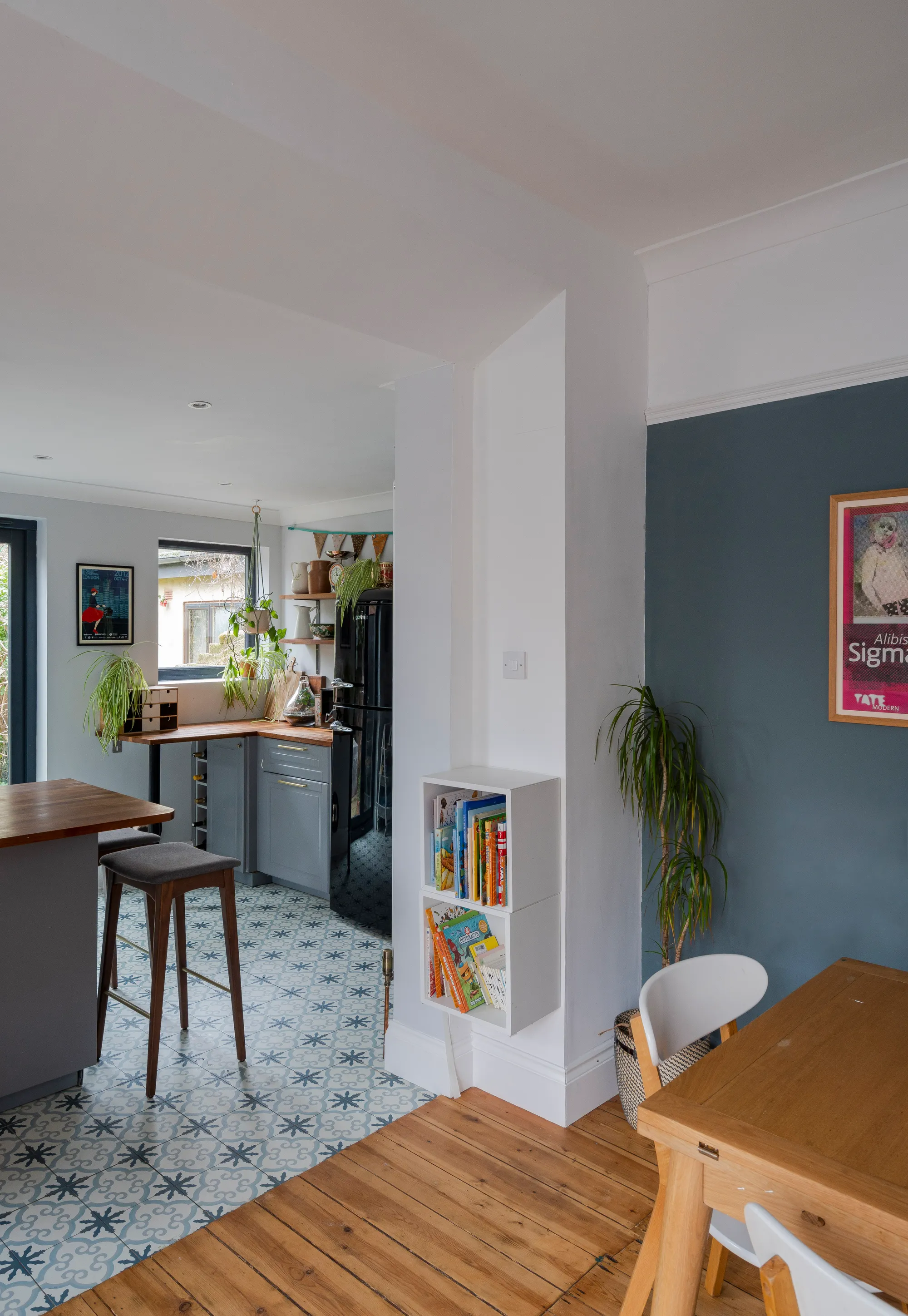 5 bed end of terrace house for sale in Woodhouse Grove, East Ham  - Property Image 11