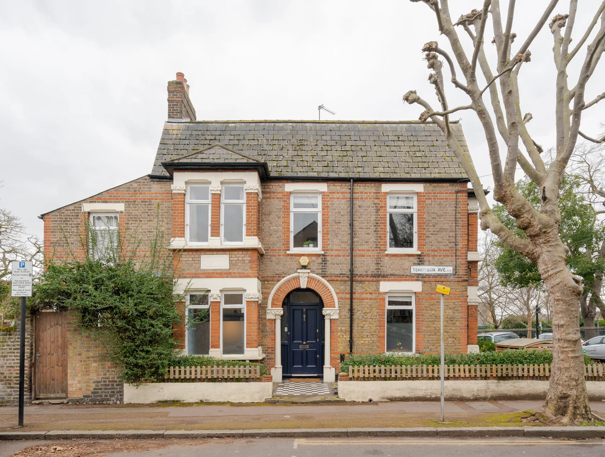 5 bed end of terrace house for sale in Woodhouse Grove, East Ham - Property Image 1