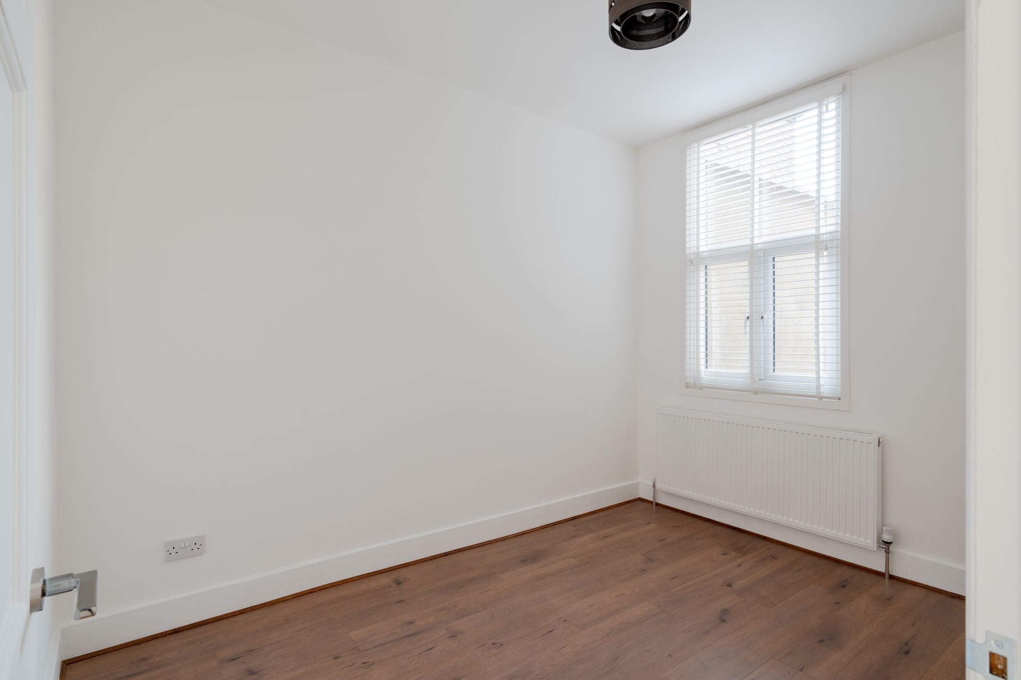 2 bed flat for sale in Tyndall Road, Leyton, London, E10  - Property Image 7