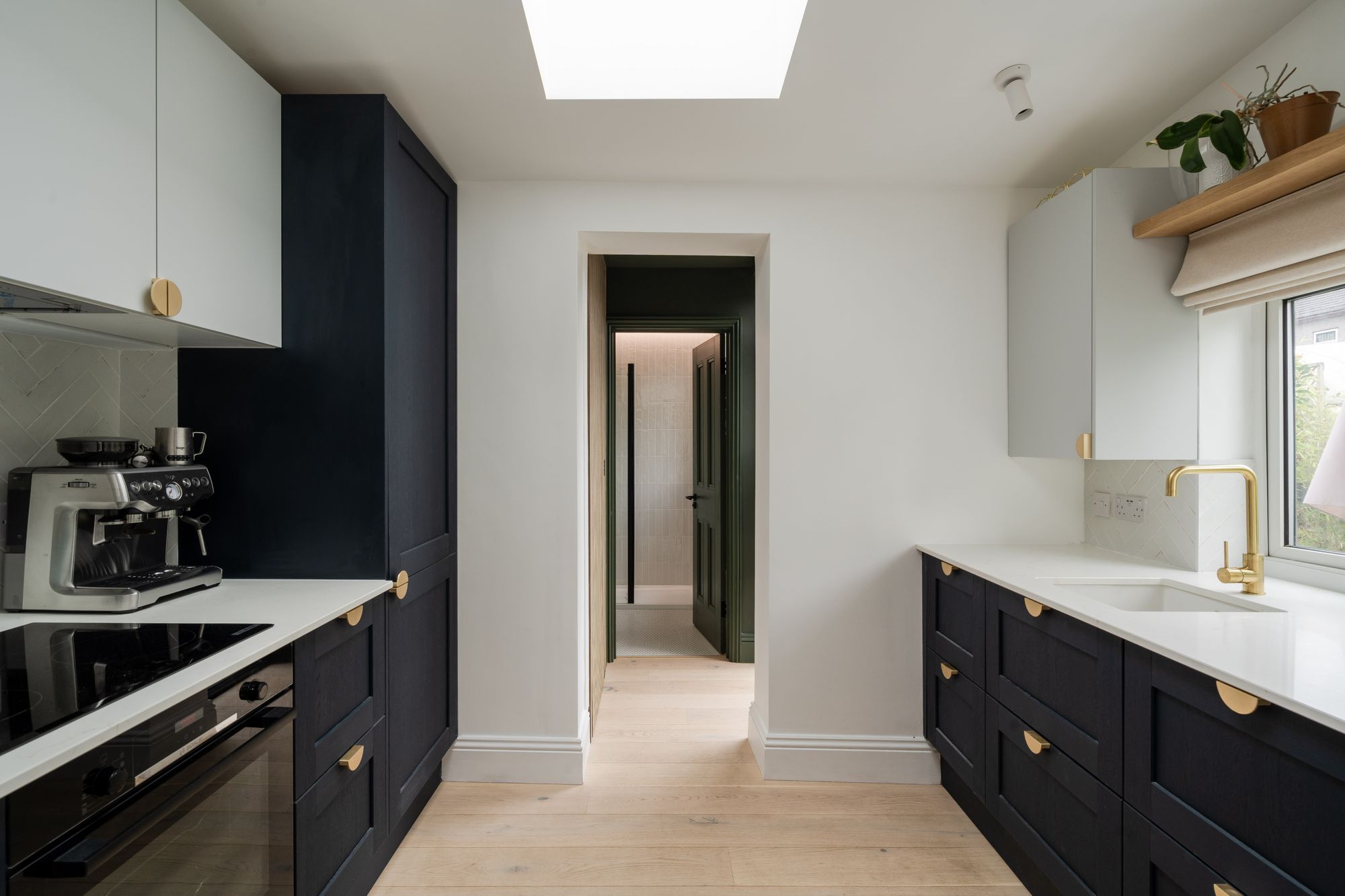 2 bed flat for sale in Selby Road, Leytonstone, London, E11  - Property Image 10