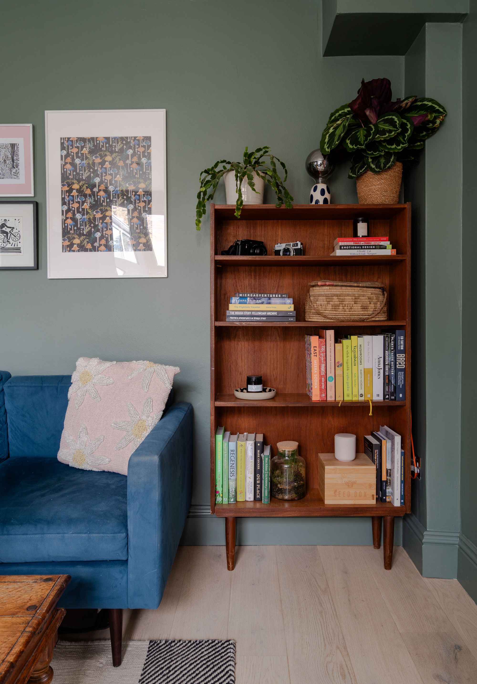 2 bed flat for sale in Selby Road, Leytonstone, London, E11  - Property Image 5