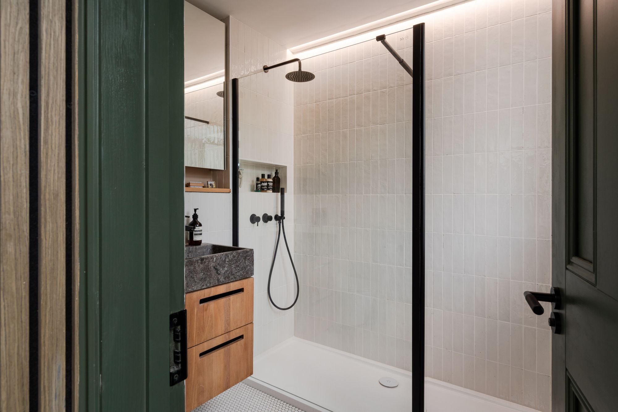 2 bed flat for sale in Selby Road, Leytonstone, London, E11  - Property Image 20