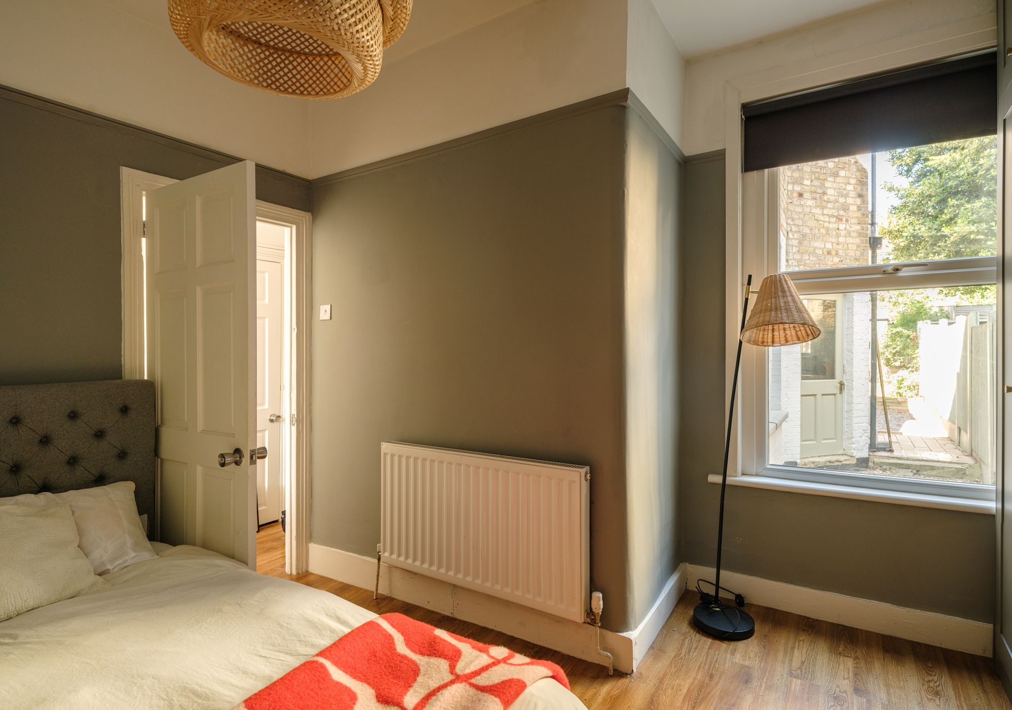 2 bed flat for sale in Newport Road, Leyton, London, E10  - Property Image 6