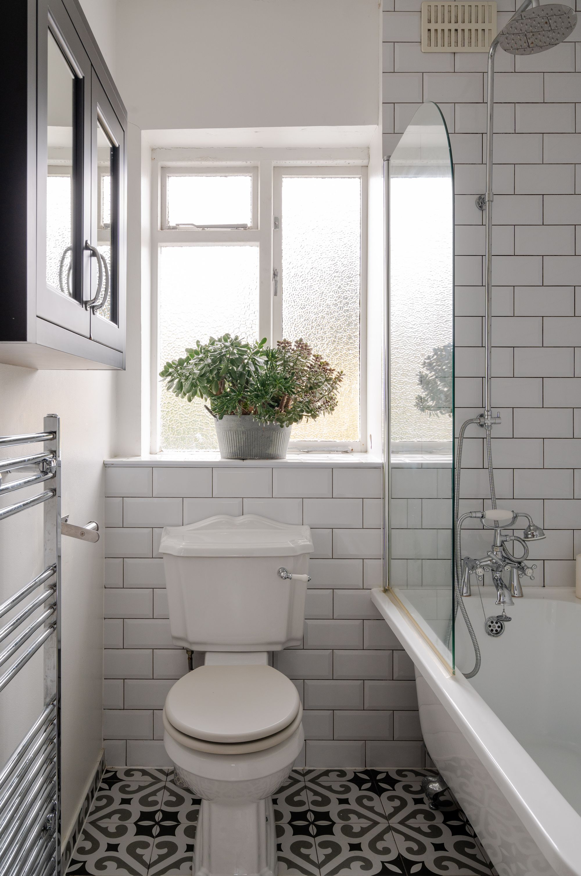 3 bed mid-terraced house for sale in Woodlands Road, Leytonstone, London, E11  - Property Image 23