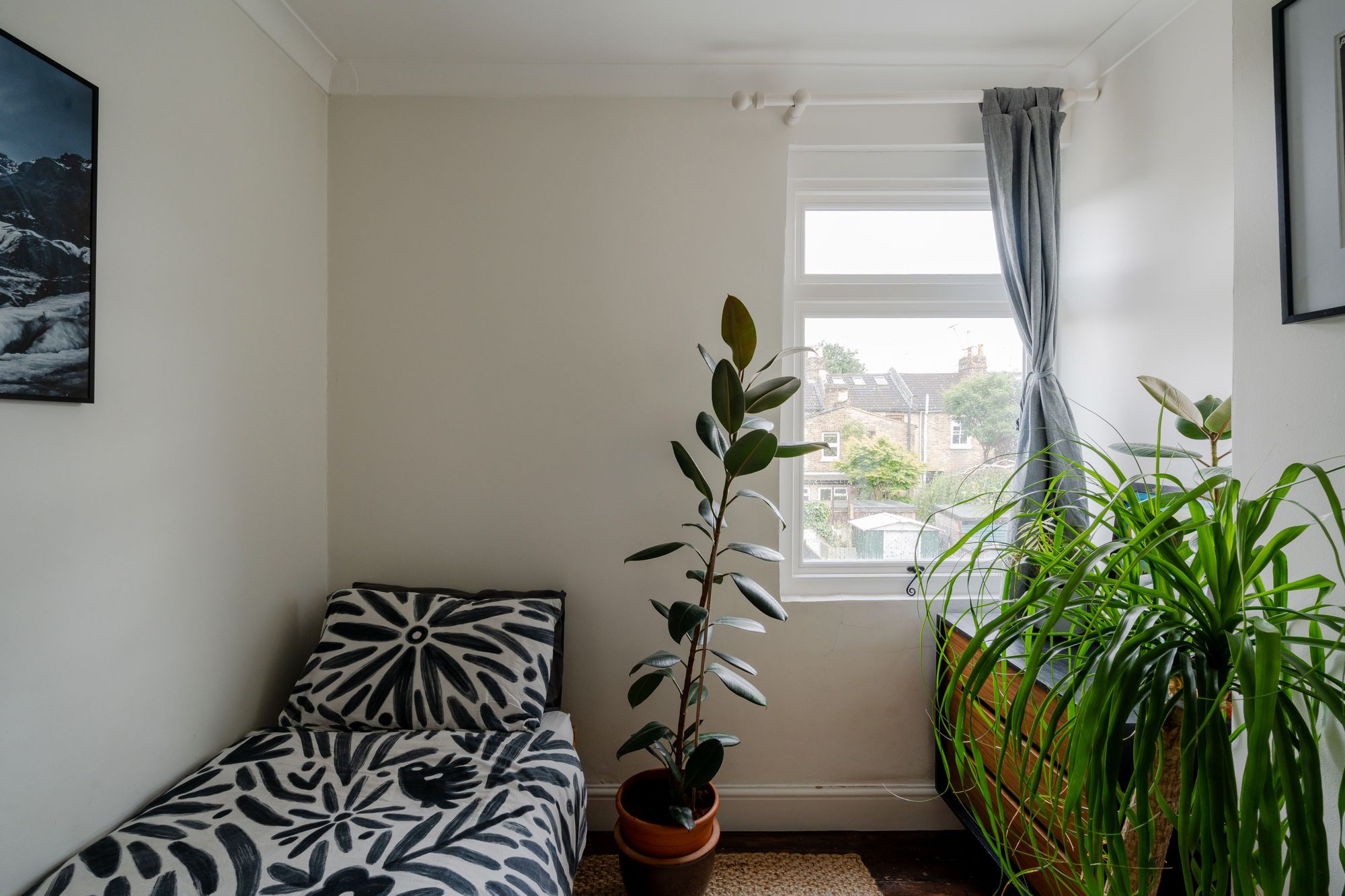 2 bed mid-terraced house for sale in Huddlestone Road, Forest Gate, London, E7 - Property Image 22