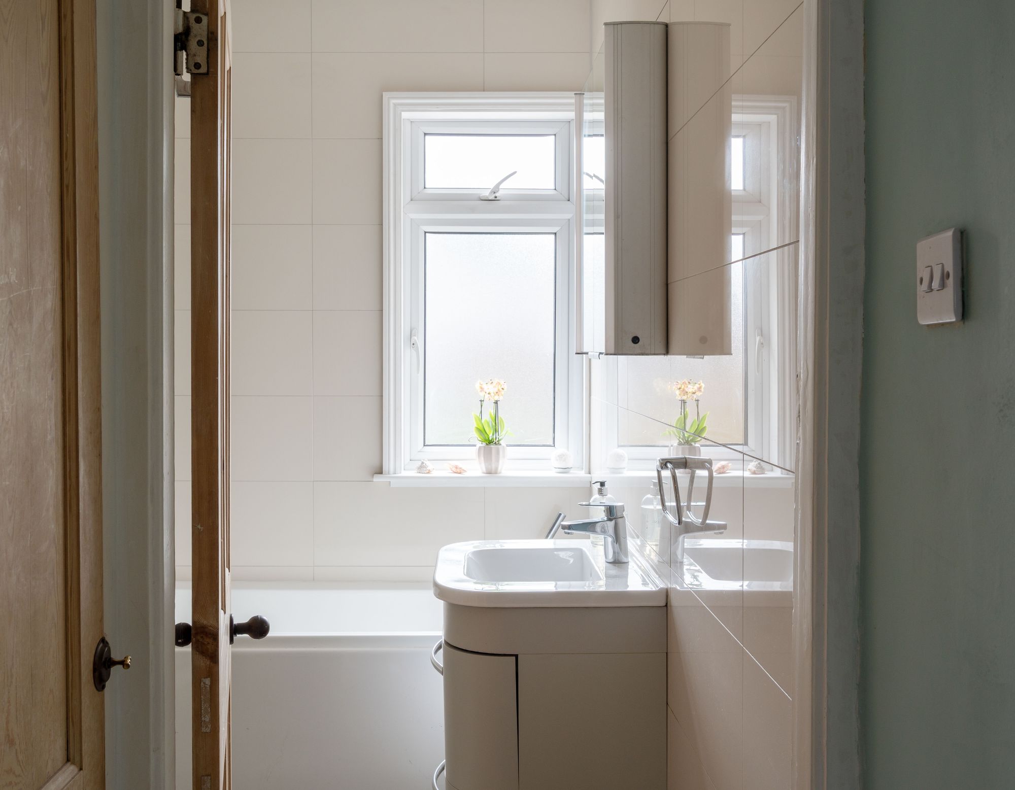 3 bed detached house for sale in Forest Drive East, Upper Leytonstone, London, E11  - Property Image 20