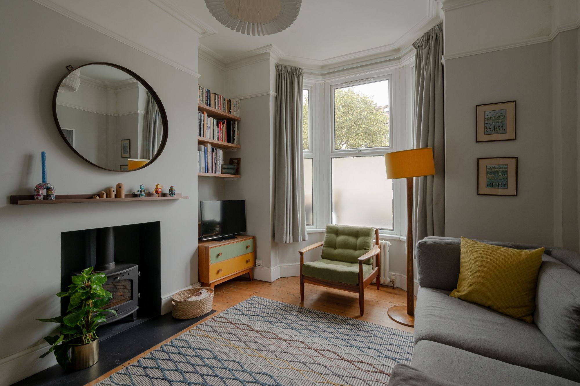 5 bed terraced house for sale in Frith Road, Leytonstone, London, E11  - Property Image 2