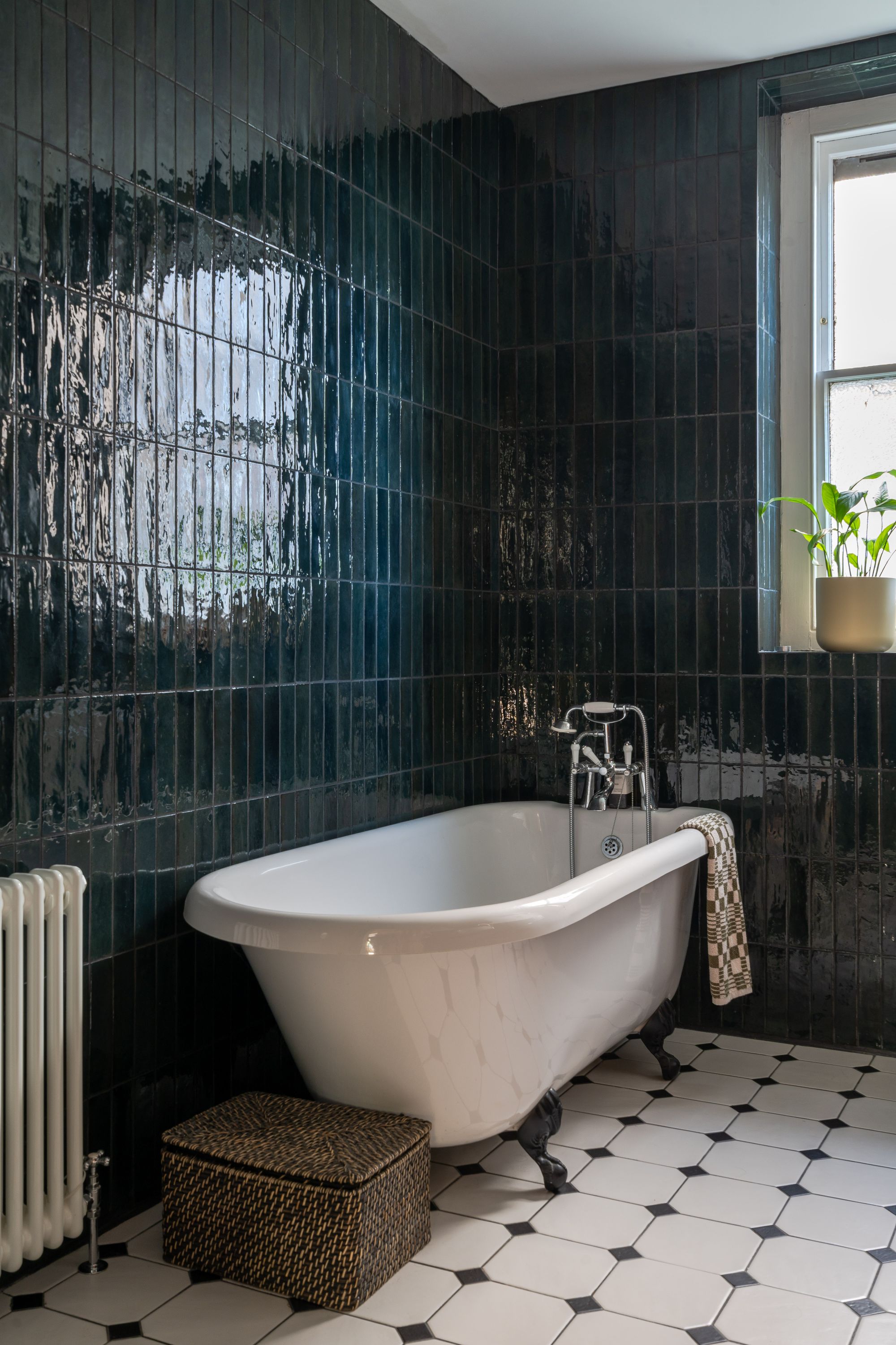 2 bed apartment for sale in Cavendish Mansions, Clapton Square, Hackney, E5  - Property Image 18