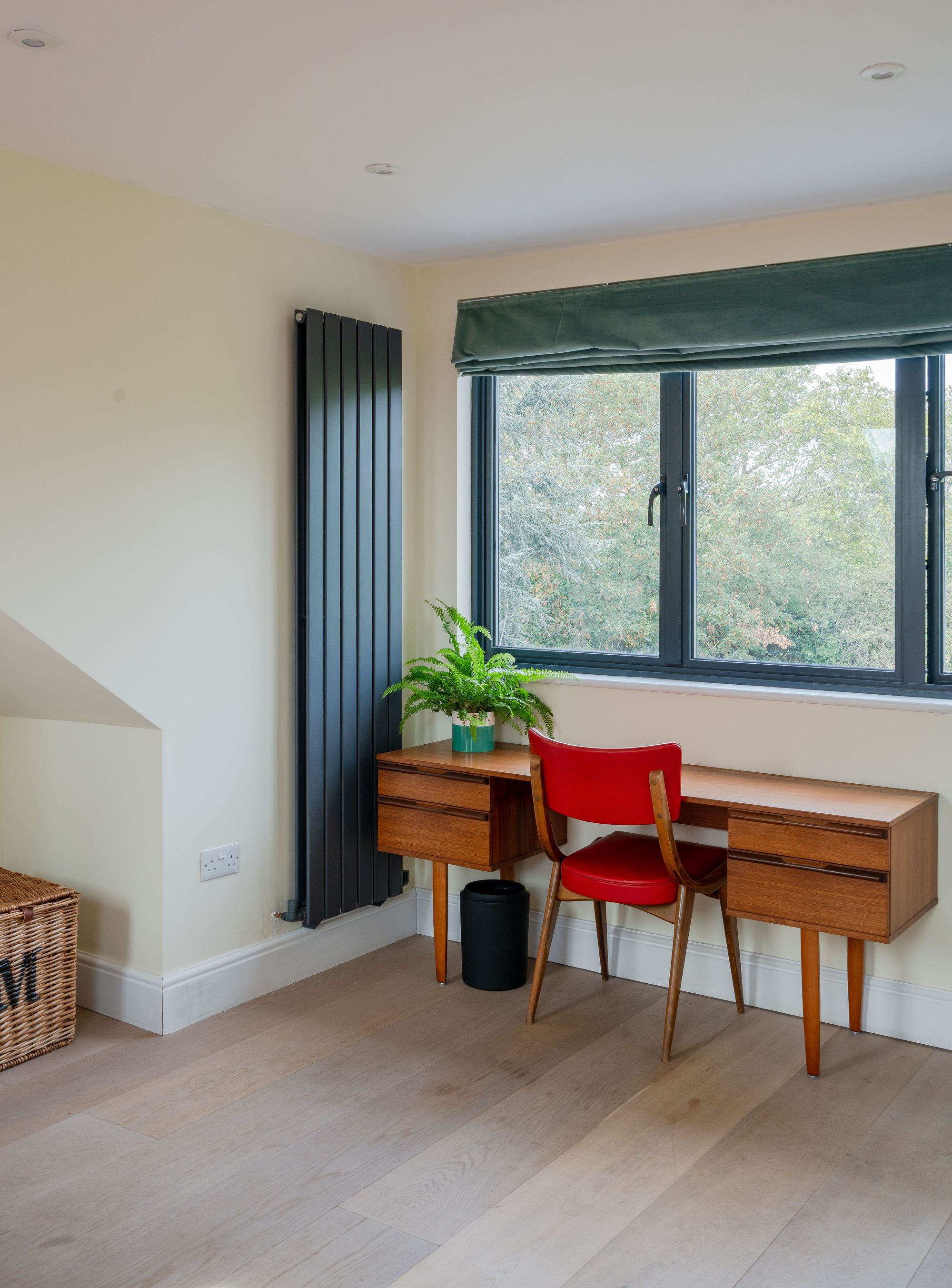 4 bed terraced house for sale in Belgrave Road, Wanstead, London, E11  - Property Image 39