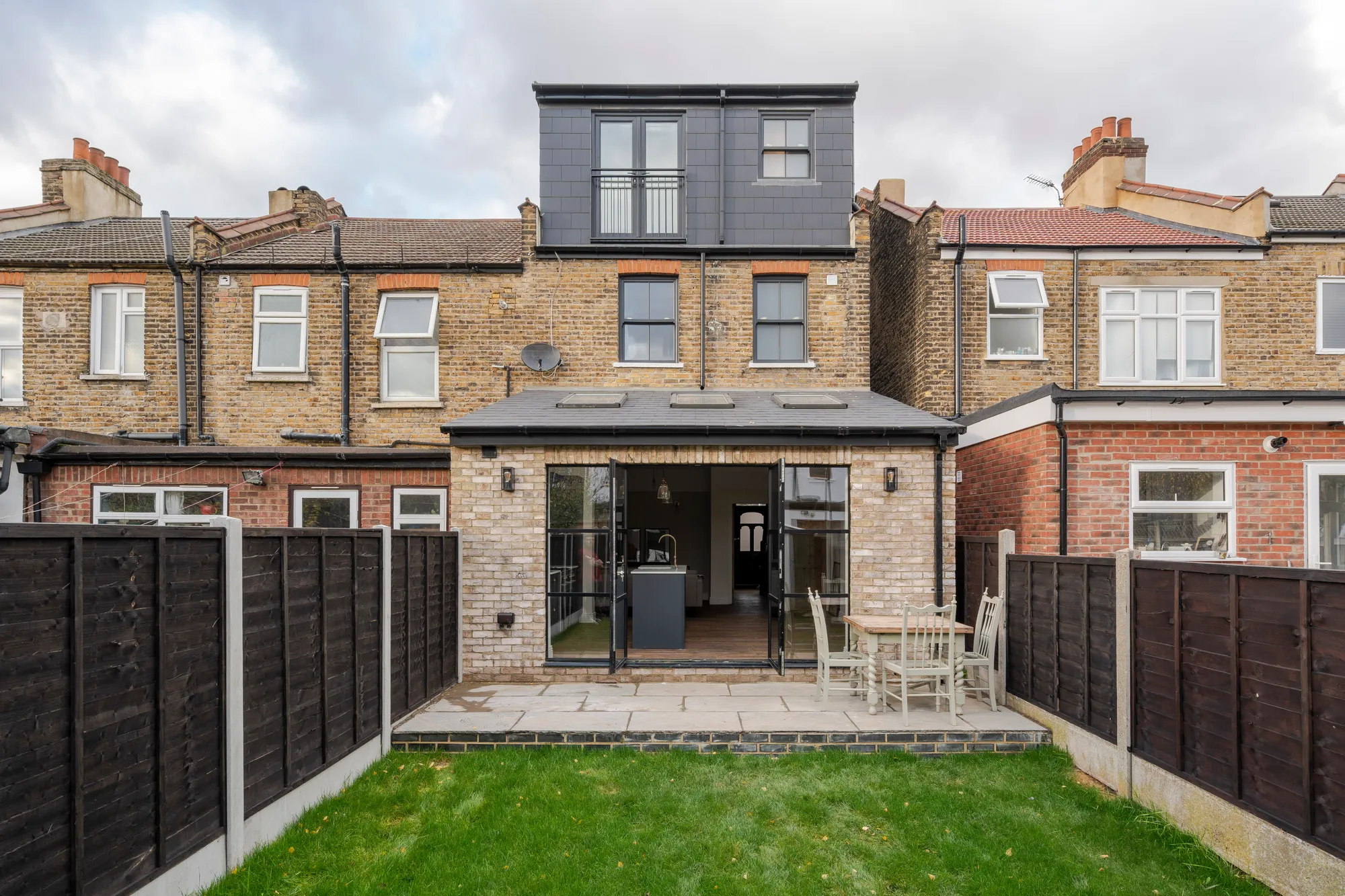 4 bed semi-detached house for sale in Goodman Road, Leyton  - Property Image 49