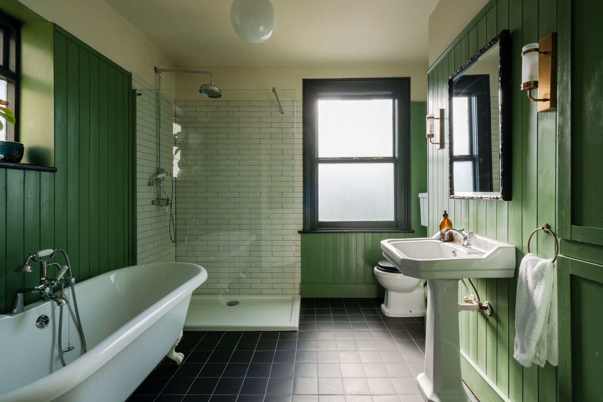 4 bed mid-terraced house for sale in Granleigh Road, Leytonstone, London, E11 - Property Image 22