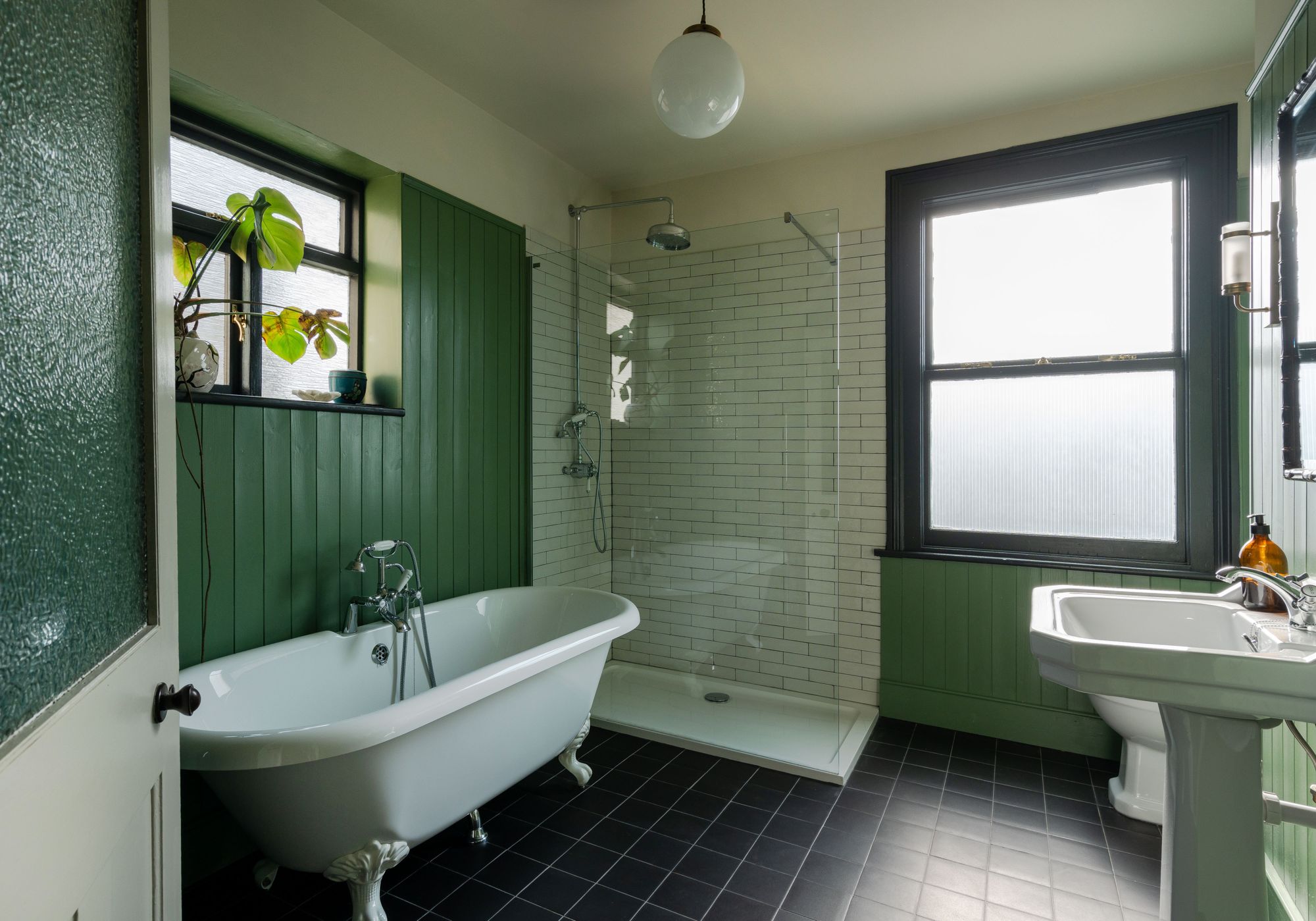 4 bed mid-terraced house for sale in Granleigh Road, Leytonstone, London, E11 - Property Image 23