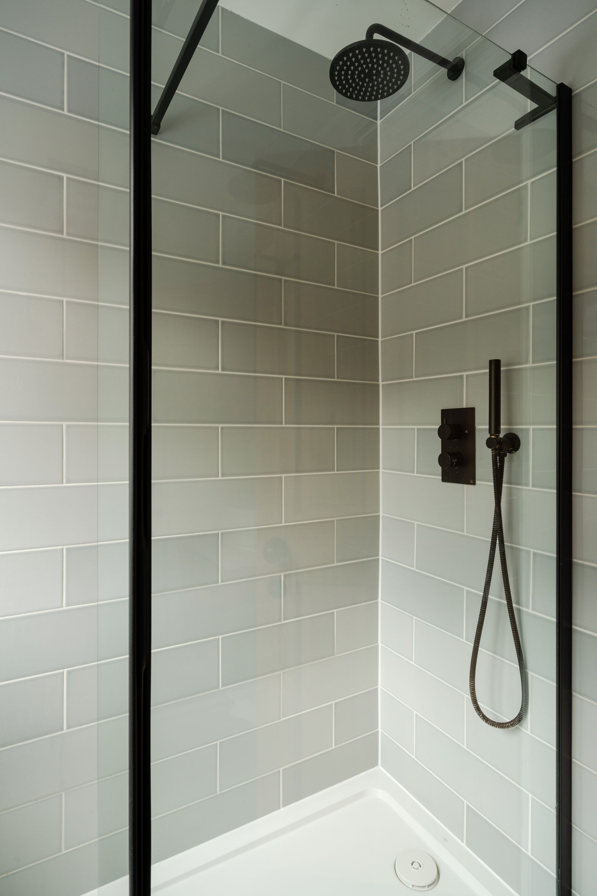 3 bed mid-terraced house for sale in Grove Road, Bushwood, Leytonstone, E11 - Property Image 33