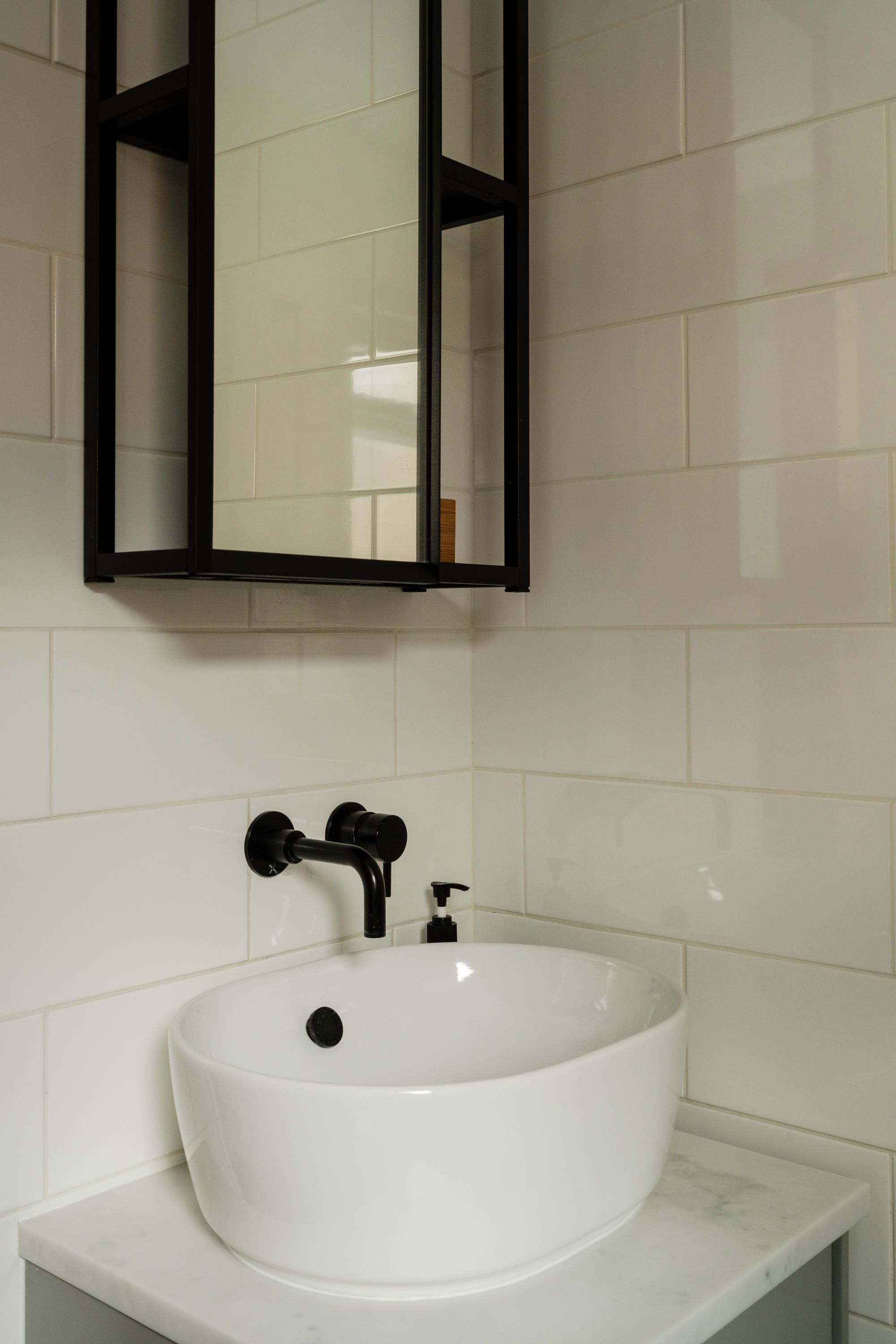 3 bed mid-terraced house for sale in Grove Road, Bushwood, Leytonstone, E11 - Property Image 34