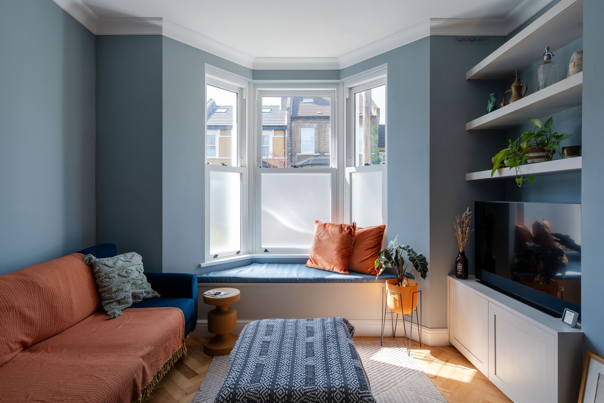 Barclay Road, Bushwood, London, E11